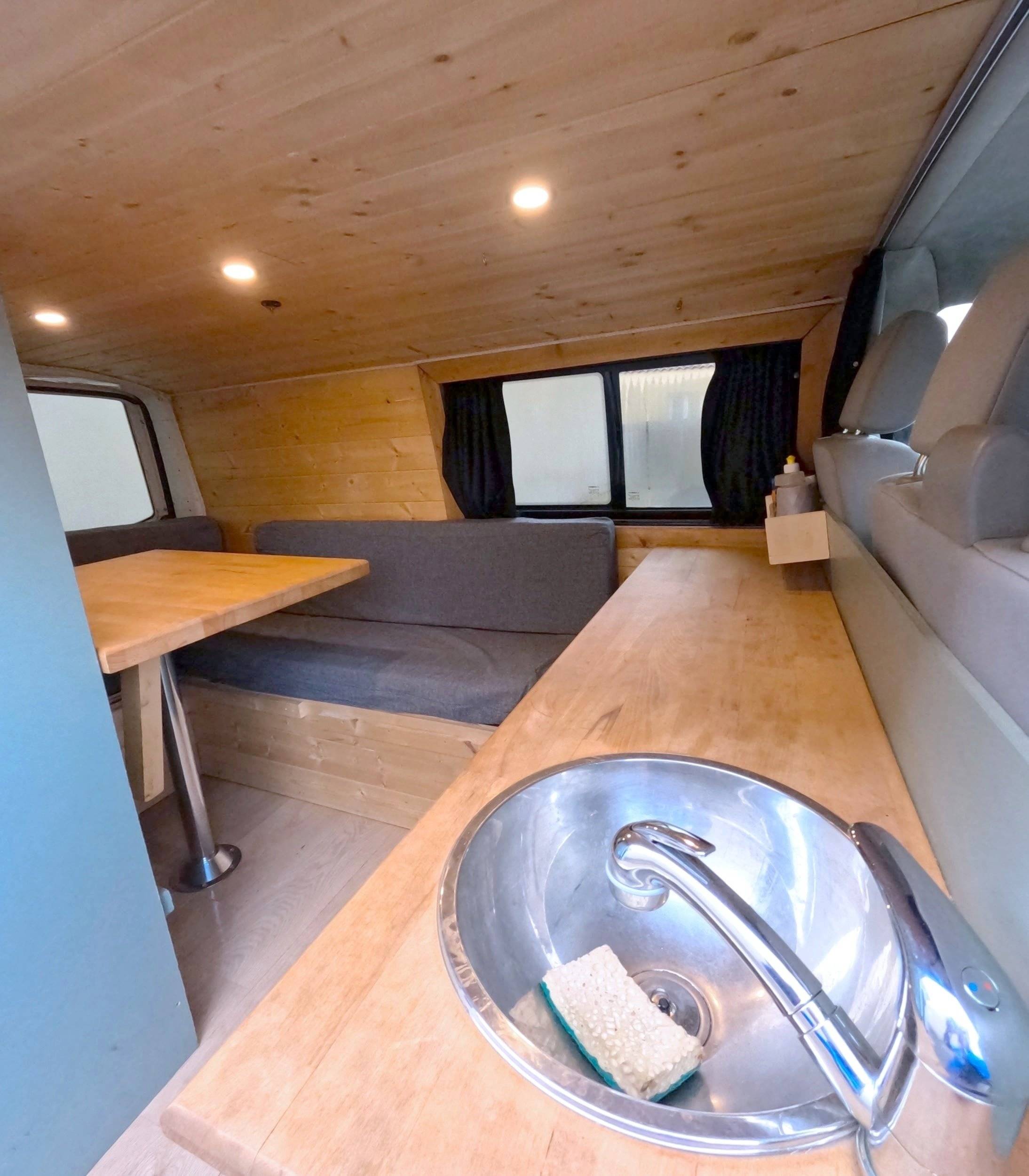 Volkswagen T5 Transporter 2,0 TDI 114cv