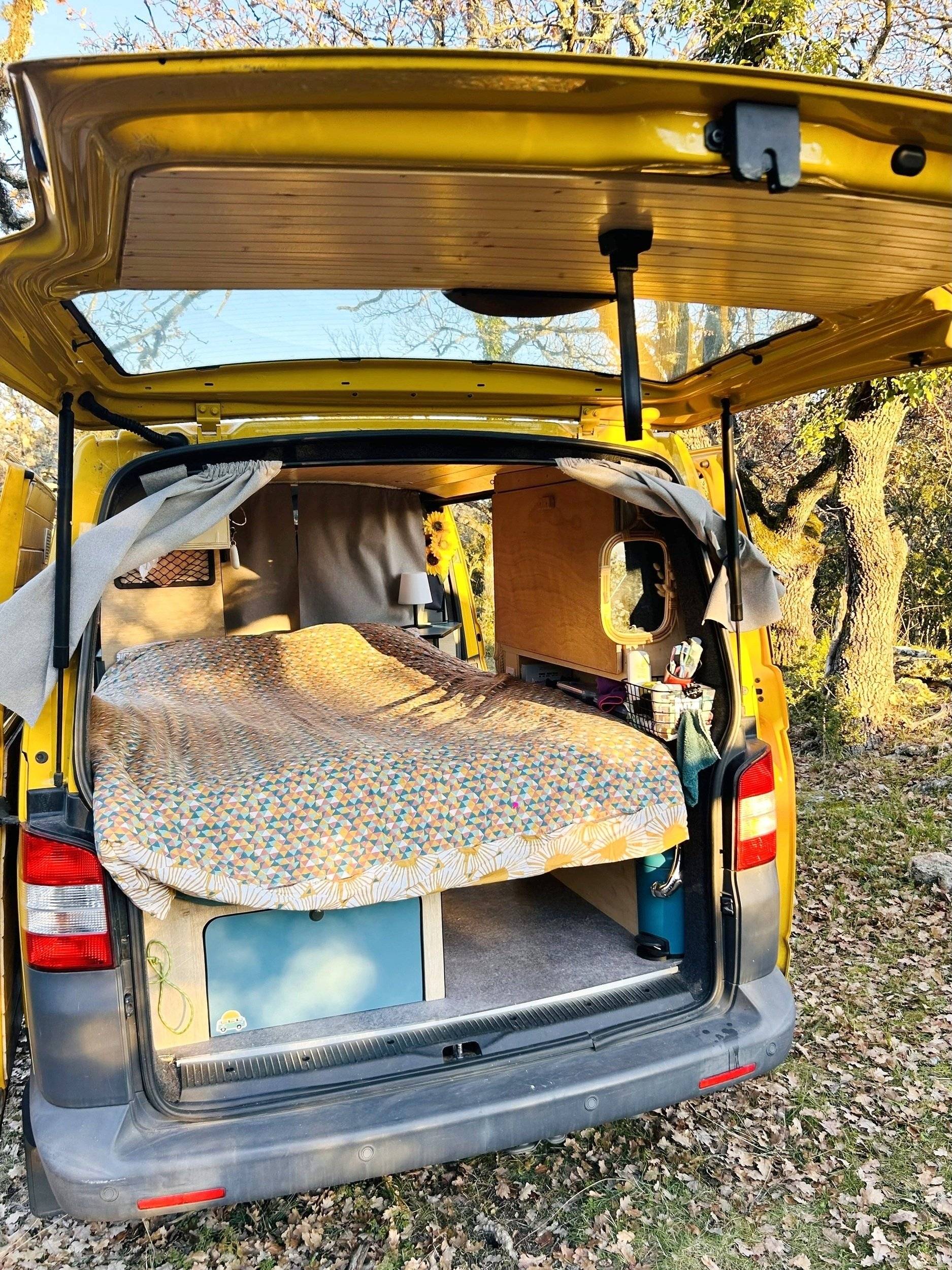 Volkswagen T5 2,5 l 102 ch