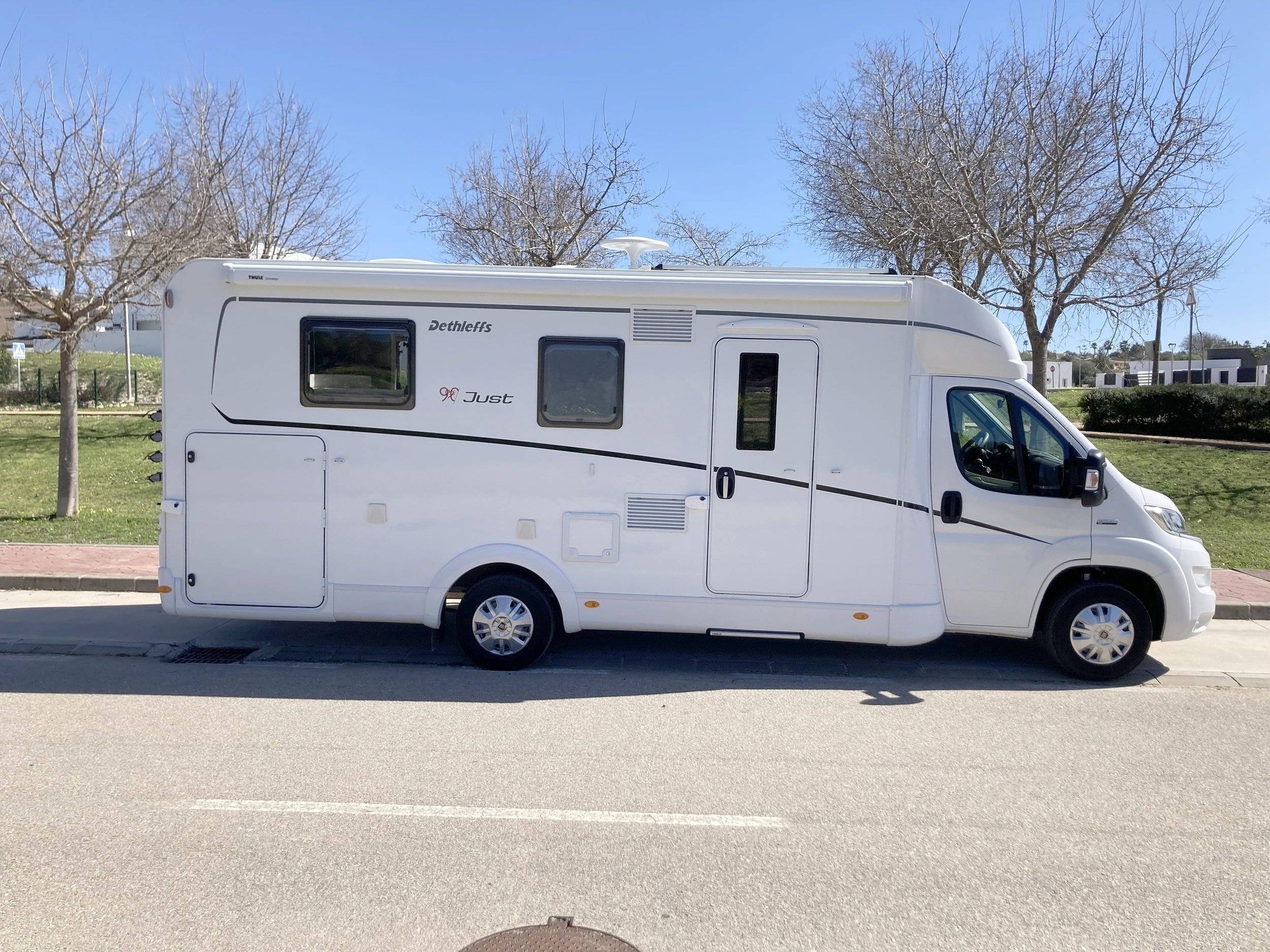 Dethleffs T 7052 DBM