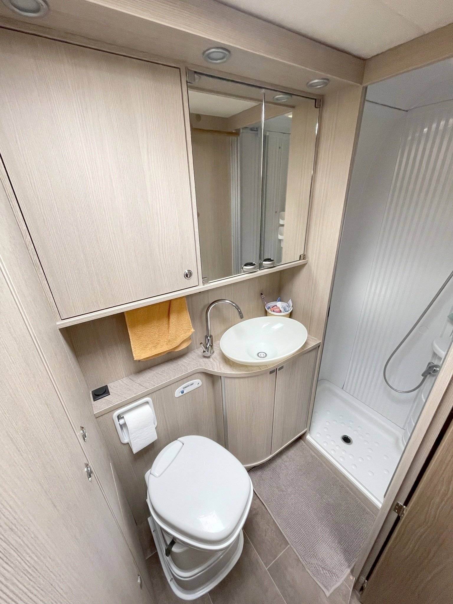 Bürstner Bürstner Ixeo time it590