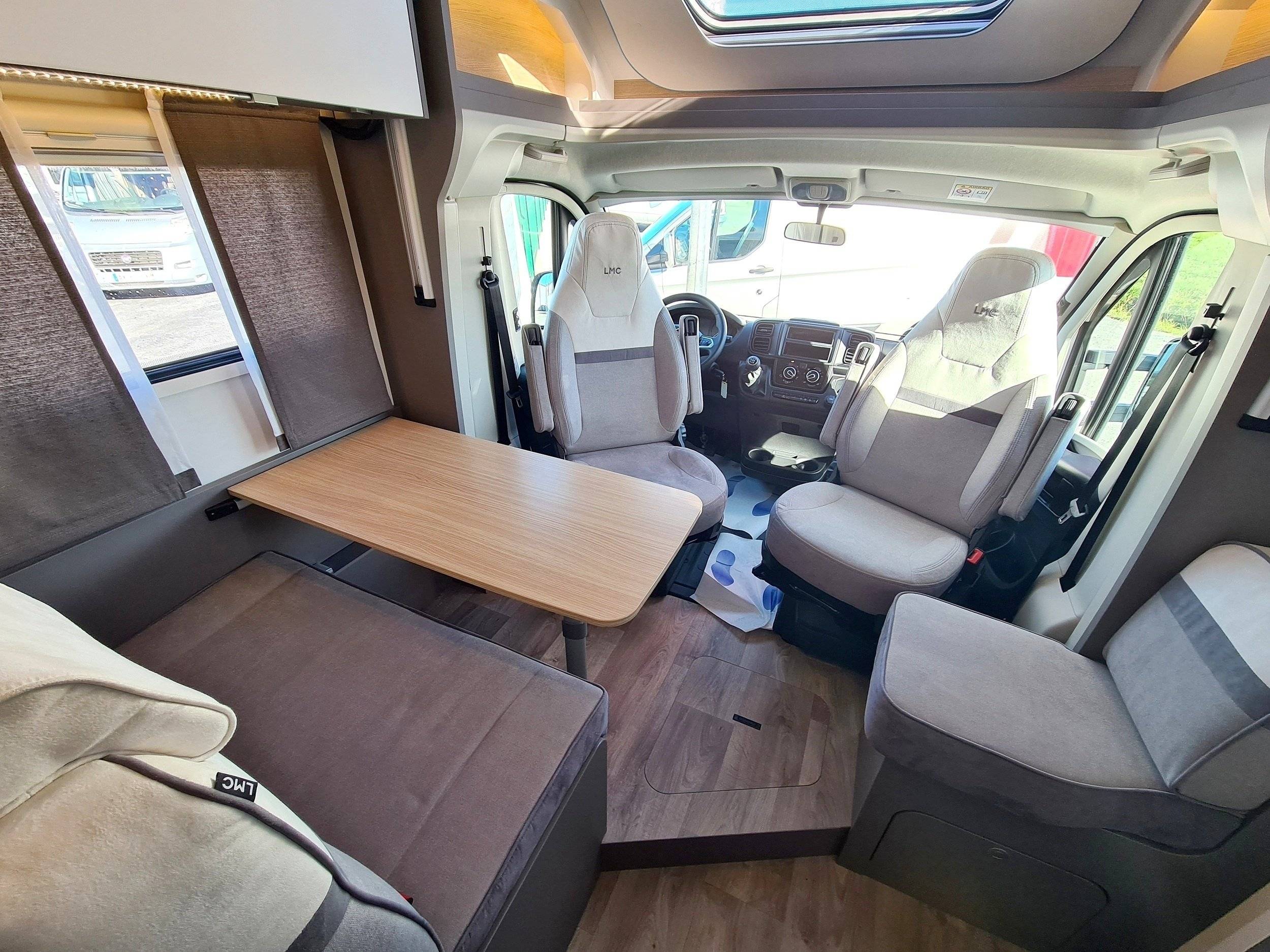 Lmc Tourer lift H660