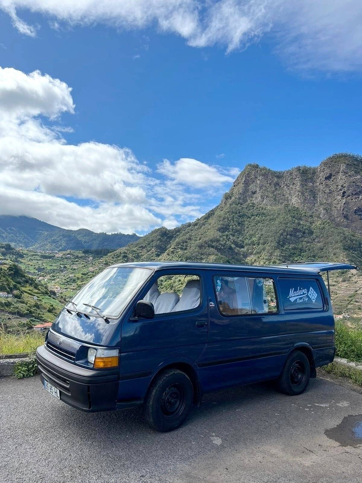 TOYOTA AUSTRALIAN CAMPER