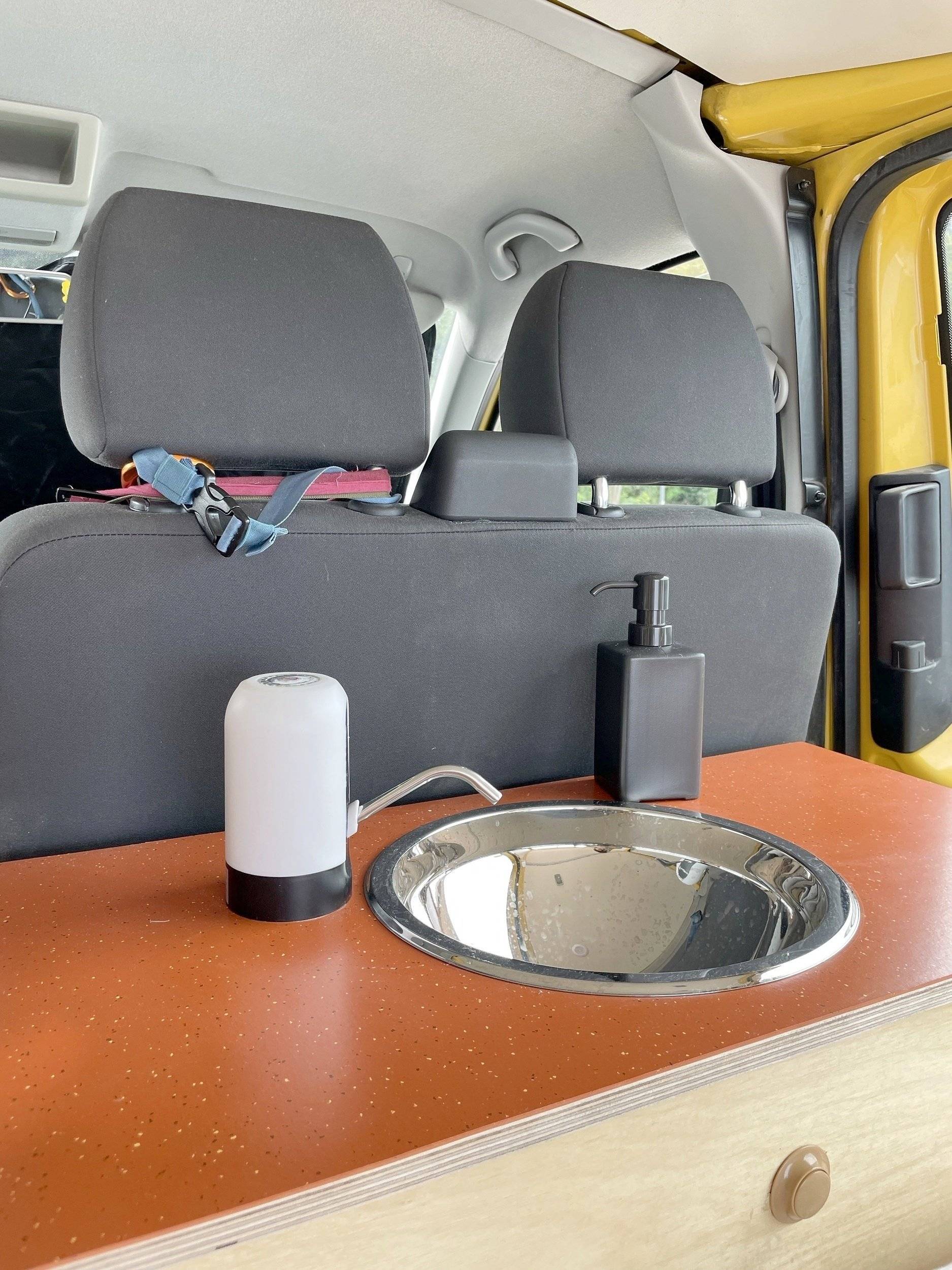 Volkswagen T5 2 l 84 ch