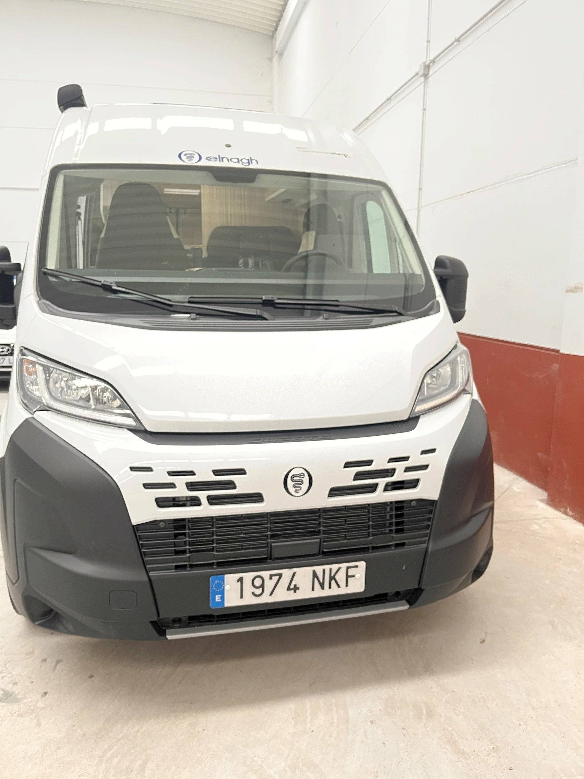 Voorkant 3/4 Fiat - Yescapa