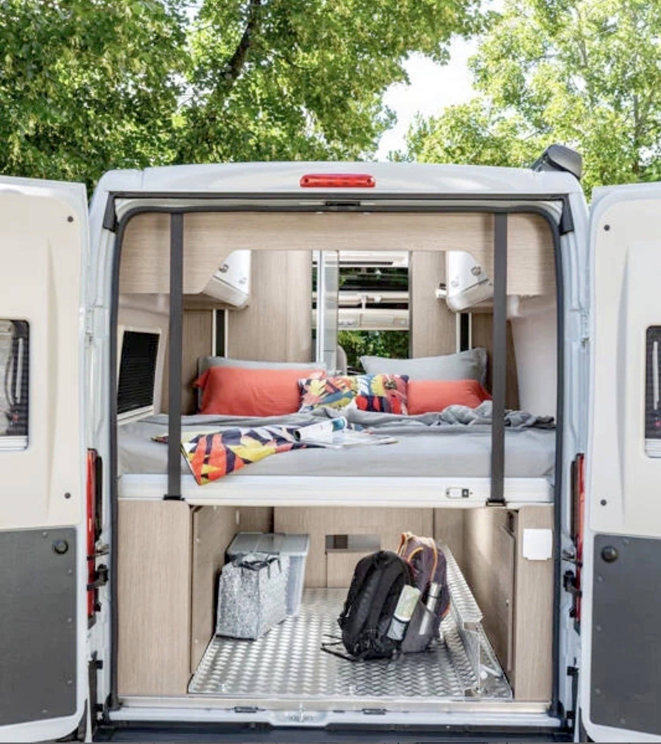 Dormidas Fiat Ducato 120 Multijet - Yescapa