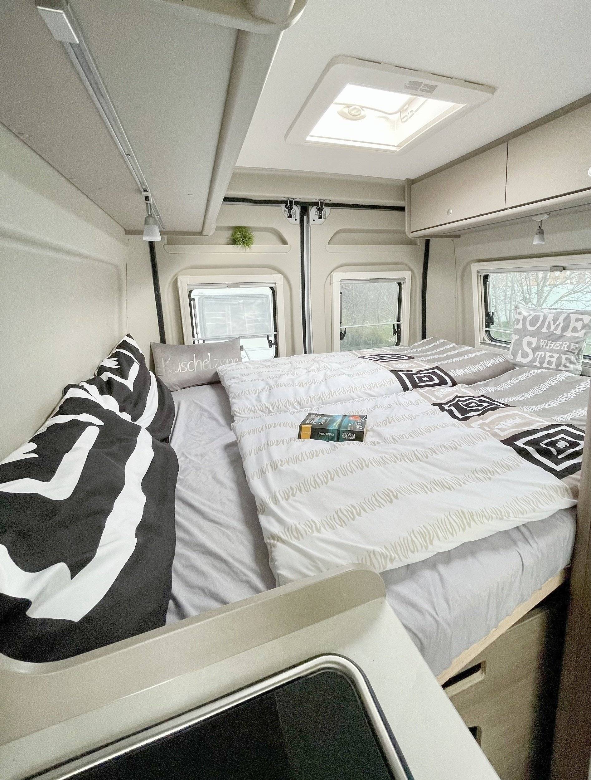 Carado Camper Van 600