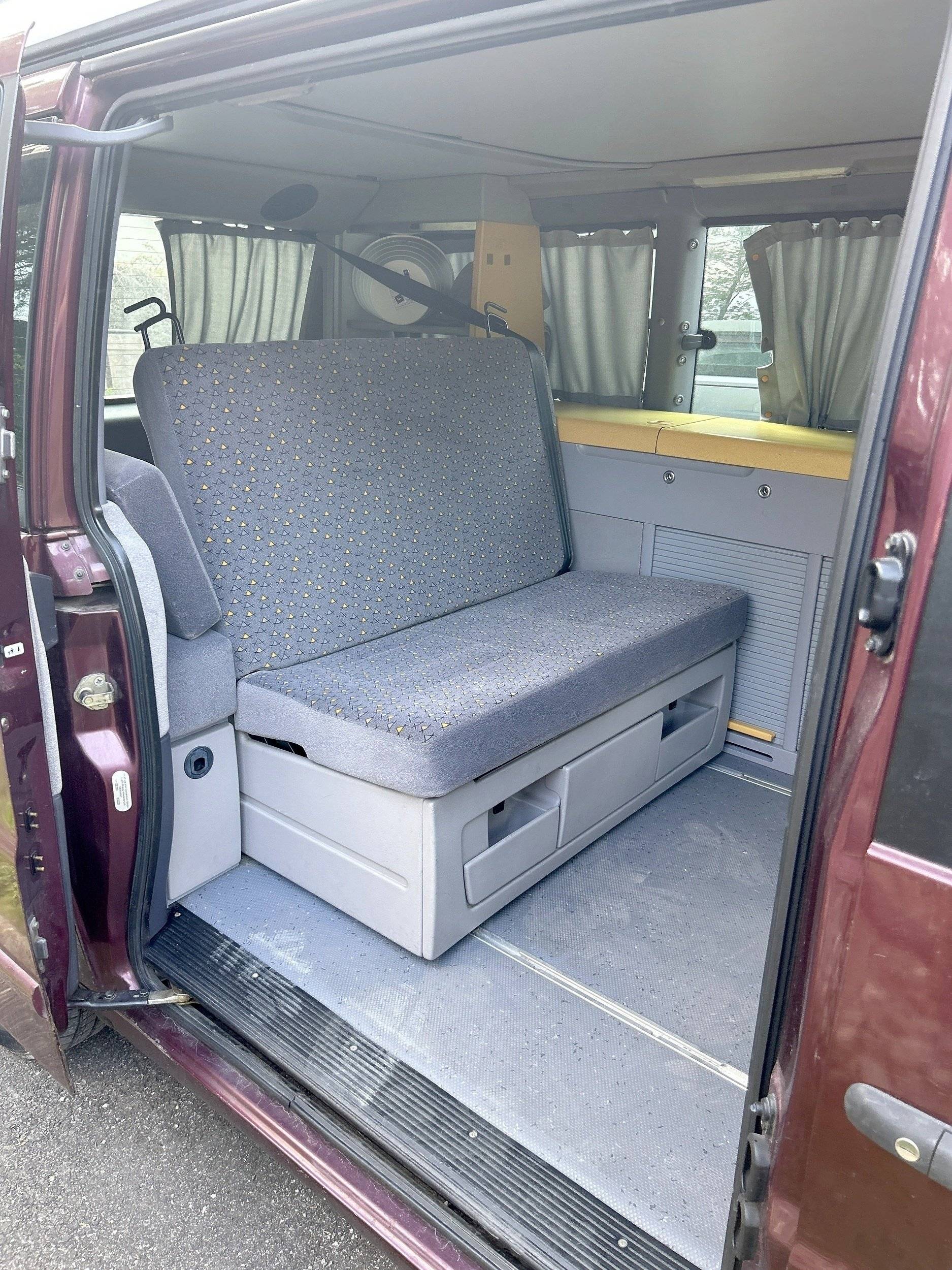 Dinette Mercedes Vito 112 Marco Polo - Yescapa