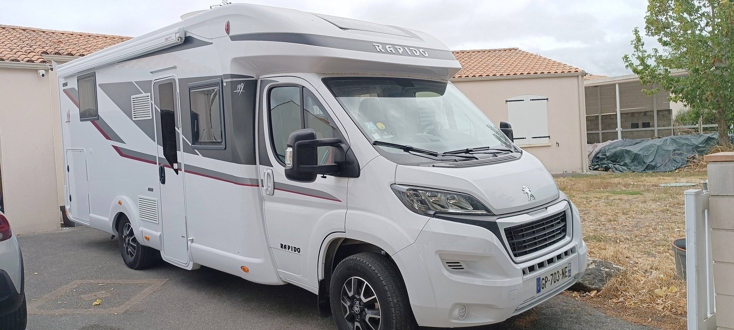 Rapido 696F