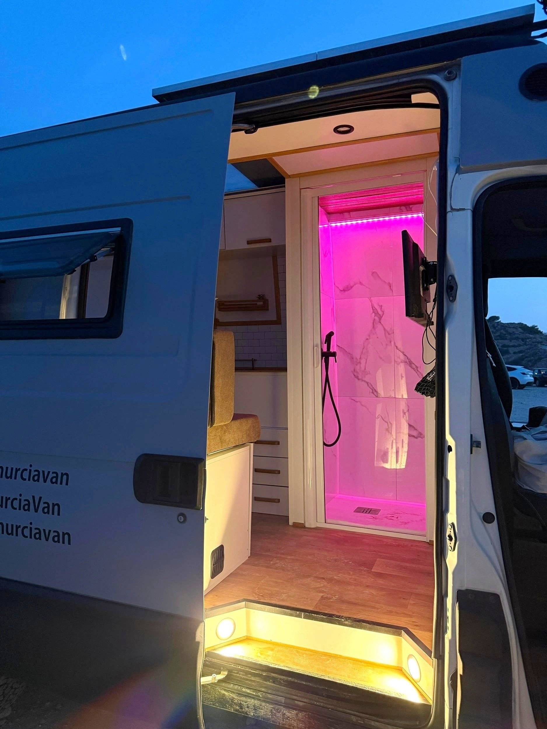 Furgoneta camper 