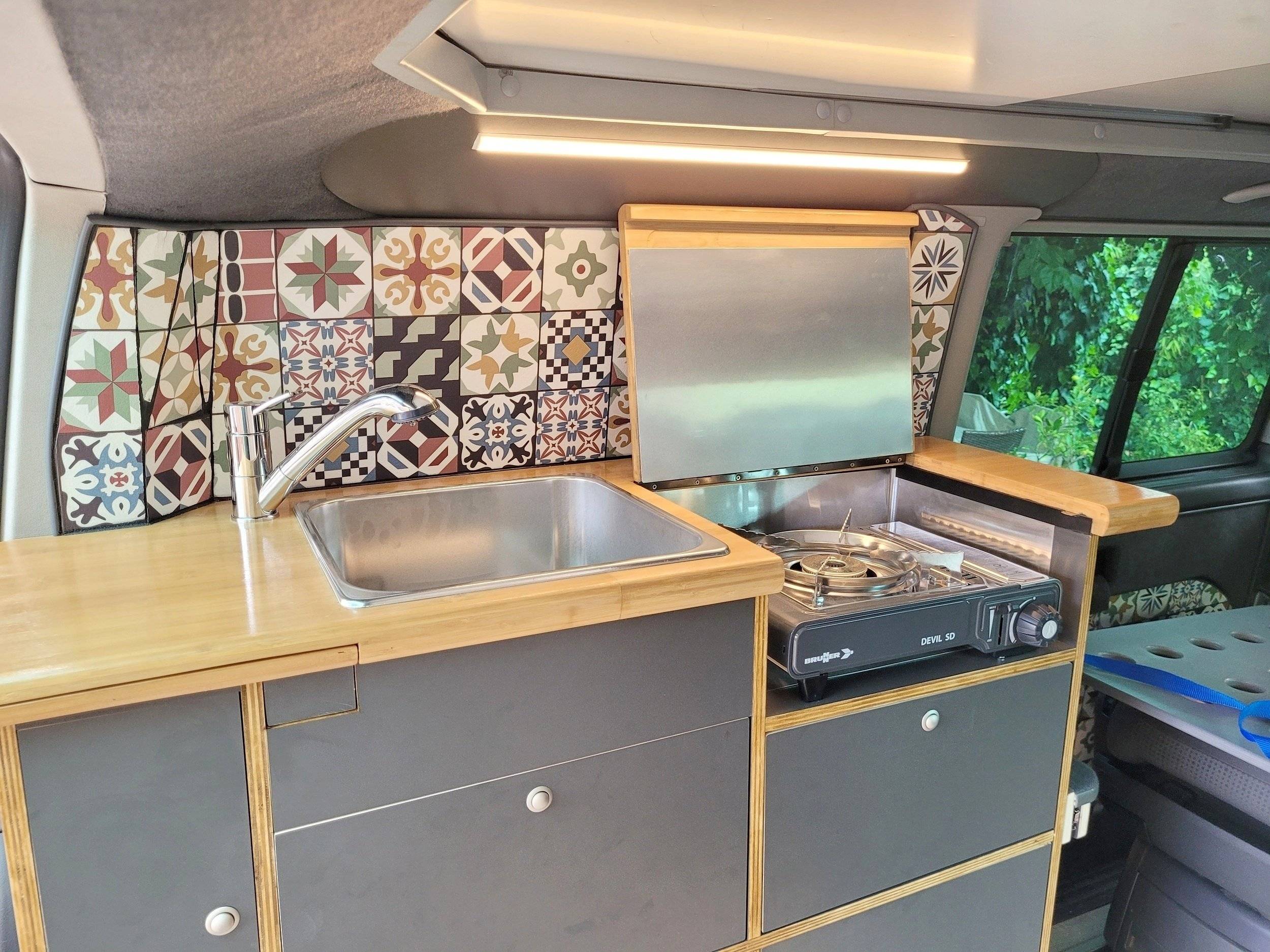 Volkswagen Multivan SIN RUMBOVAN