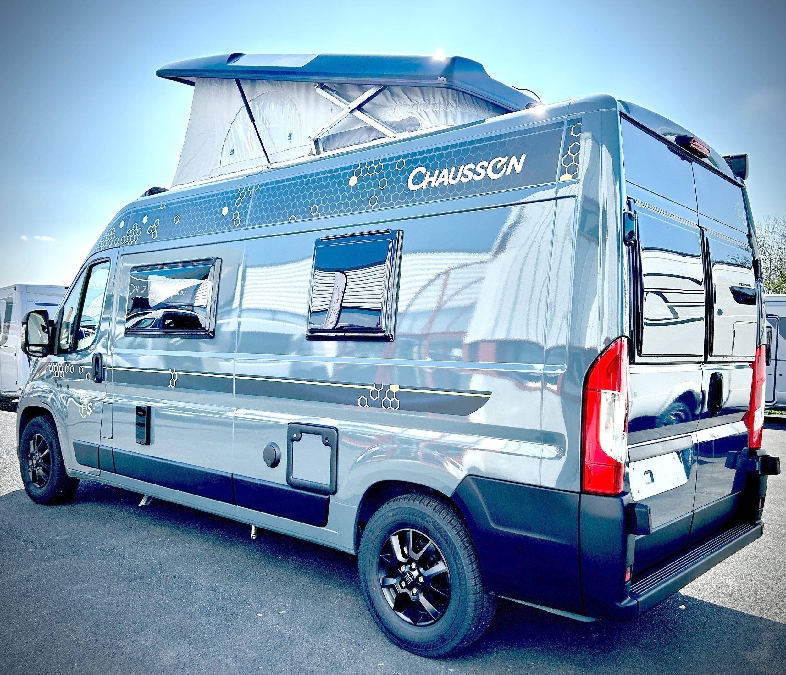 Chausson F&S line