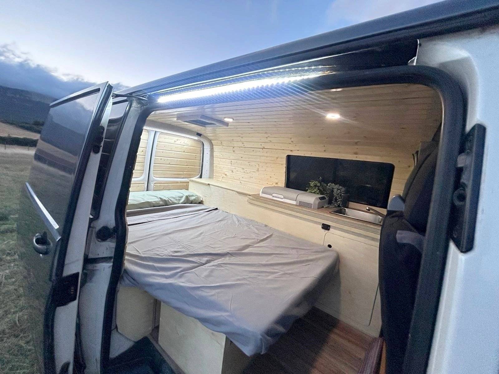 Berth Volkswagen - Yescapa