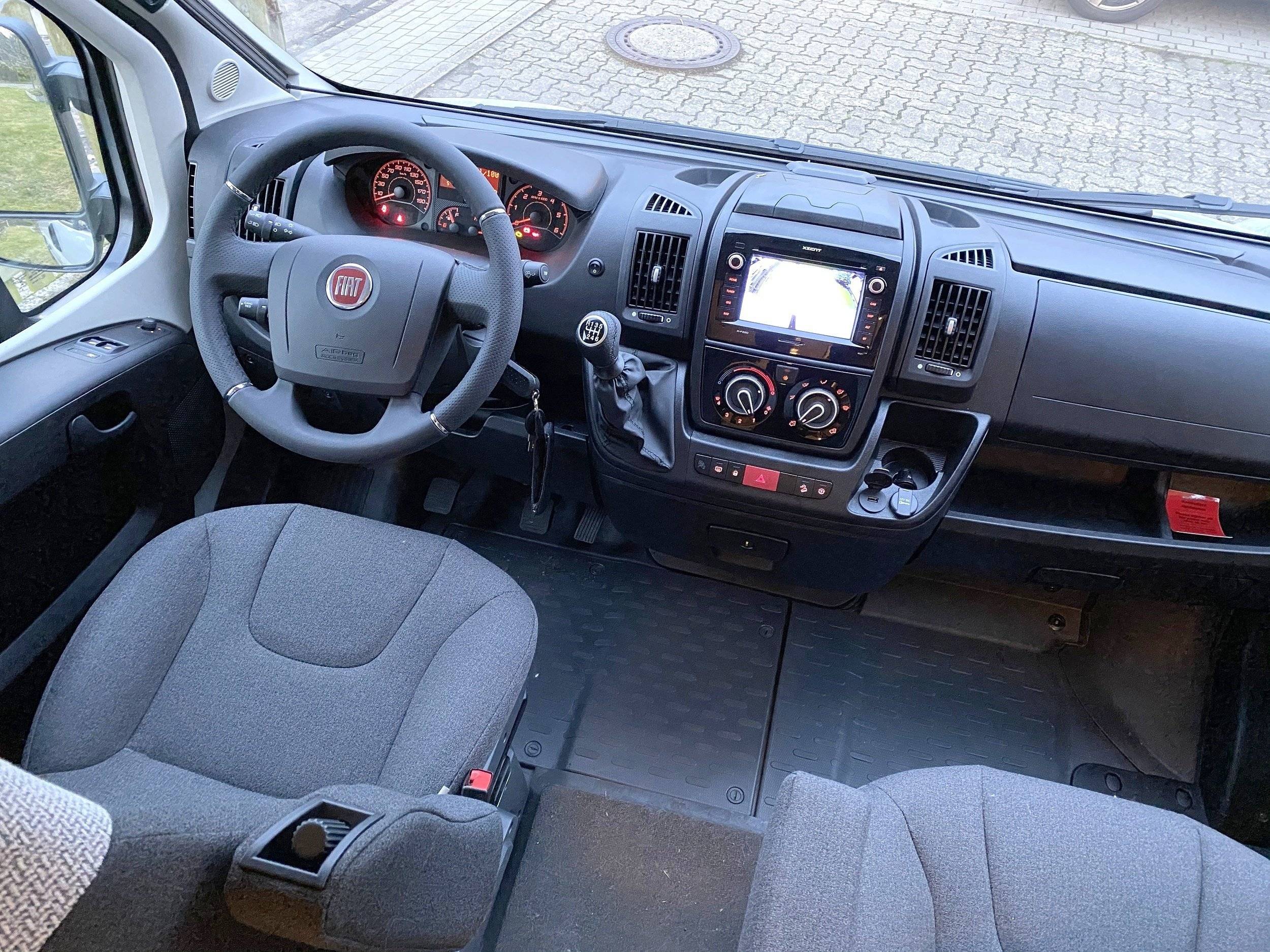 Hymer Car Free 600 Campus/Karl Ducato