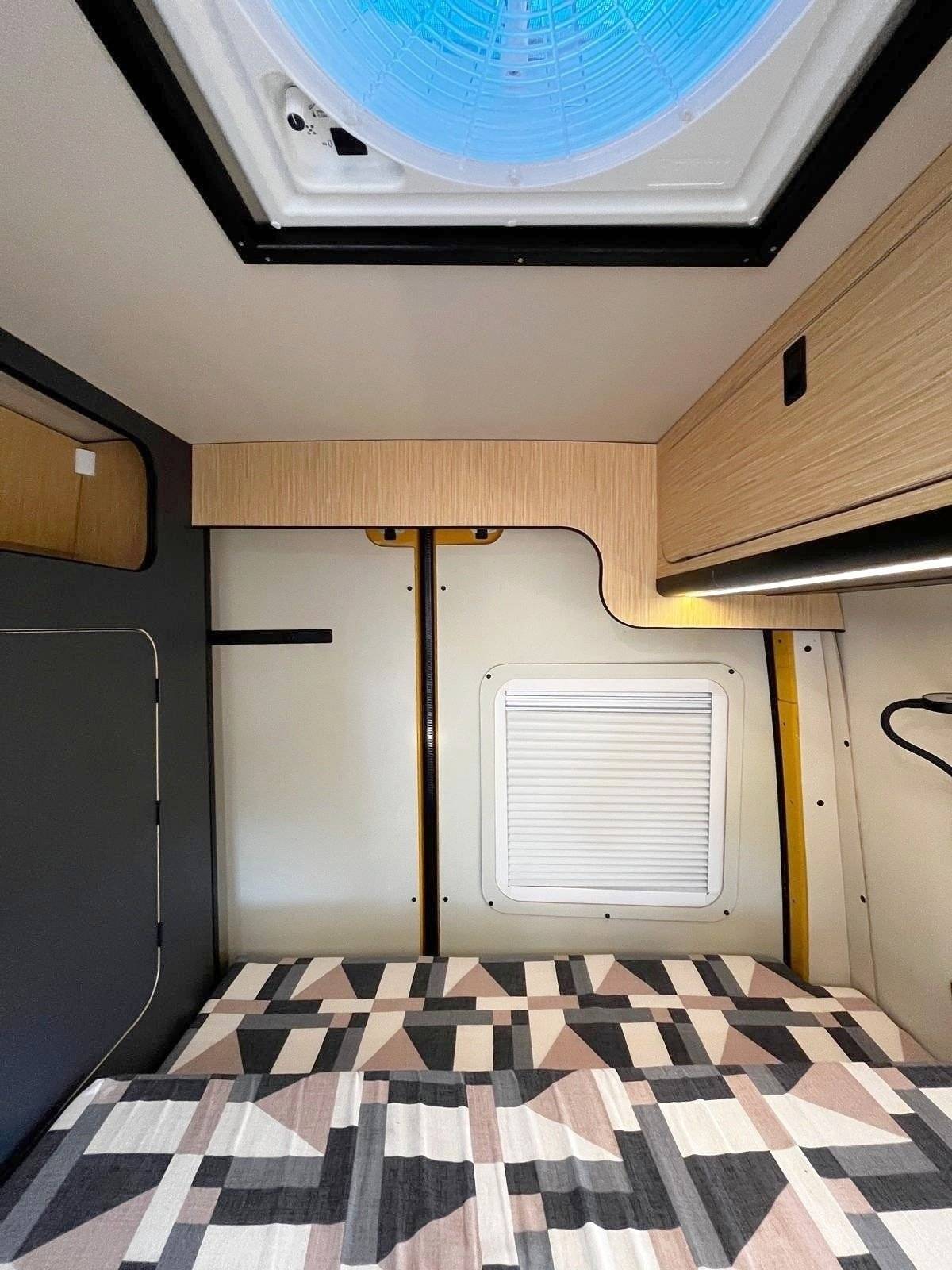 Berth Mercedes Sprinter 4x4 316 CDI 2,2 l 163 ch - Yescapa