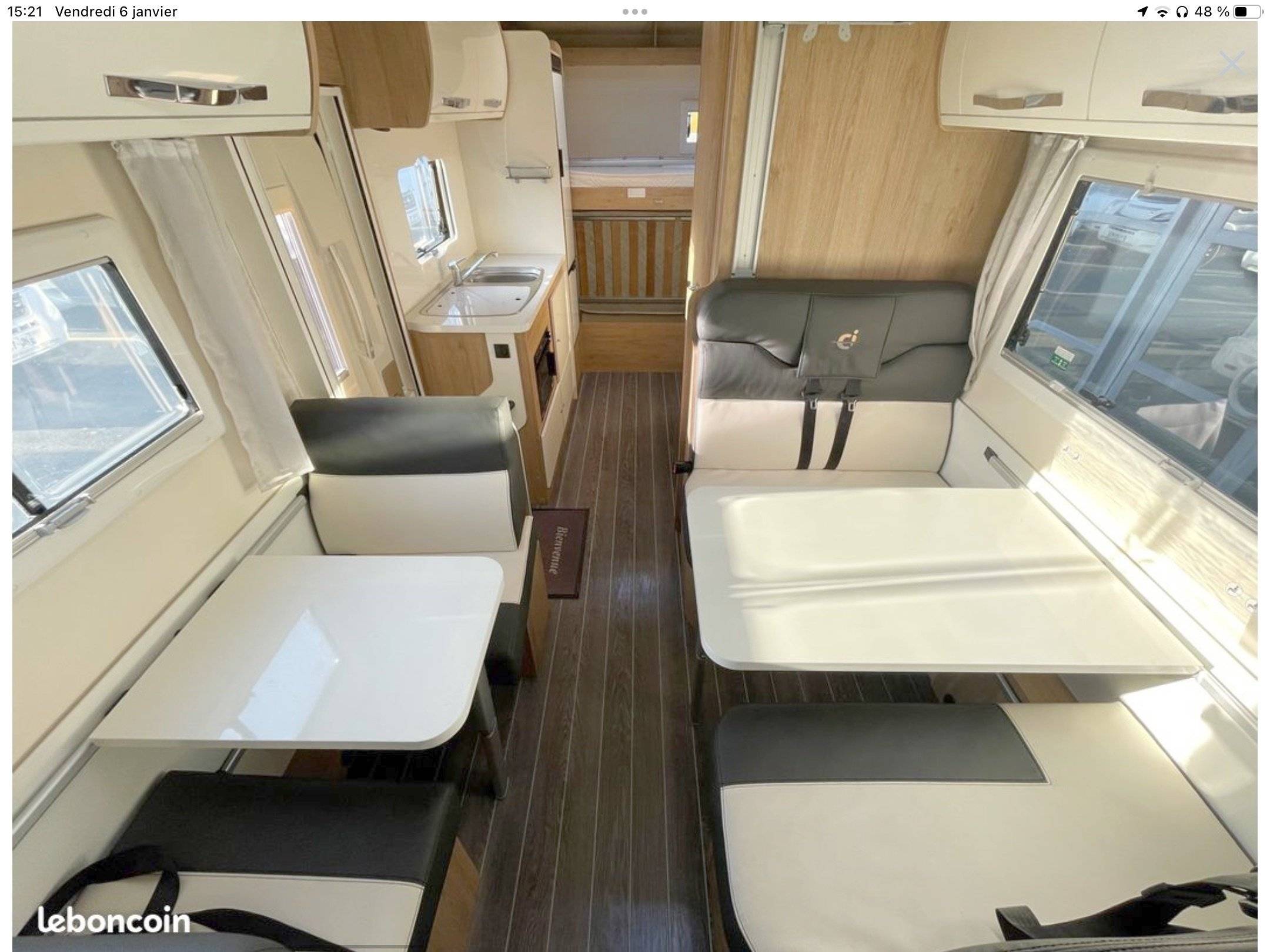 Cavarans International. HORON 77 M