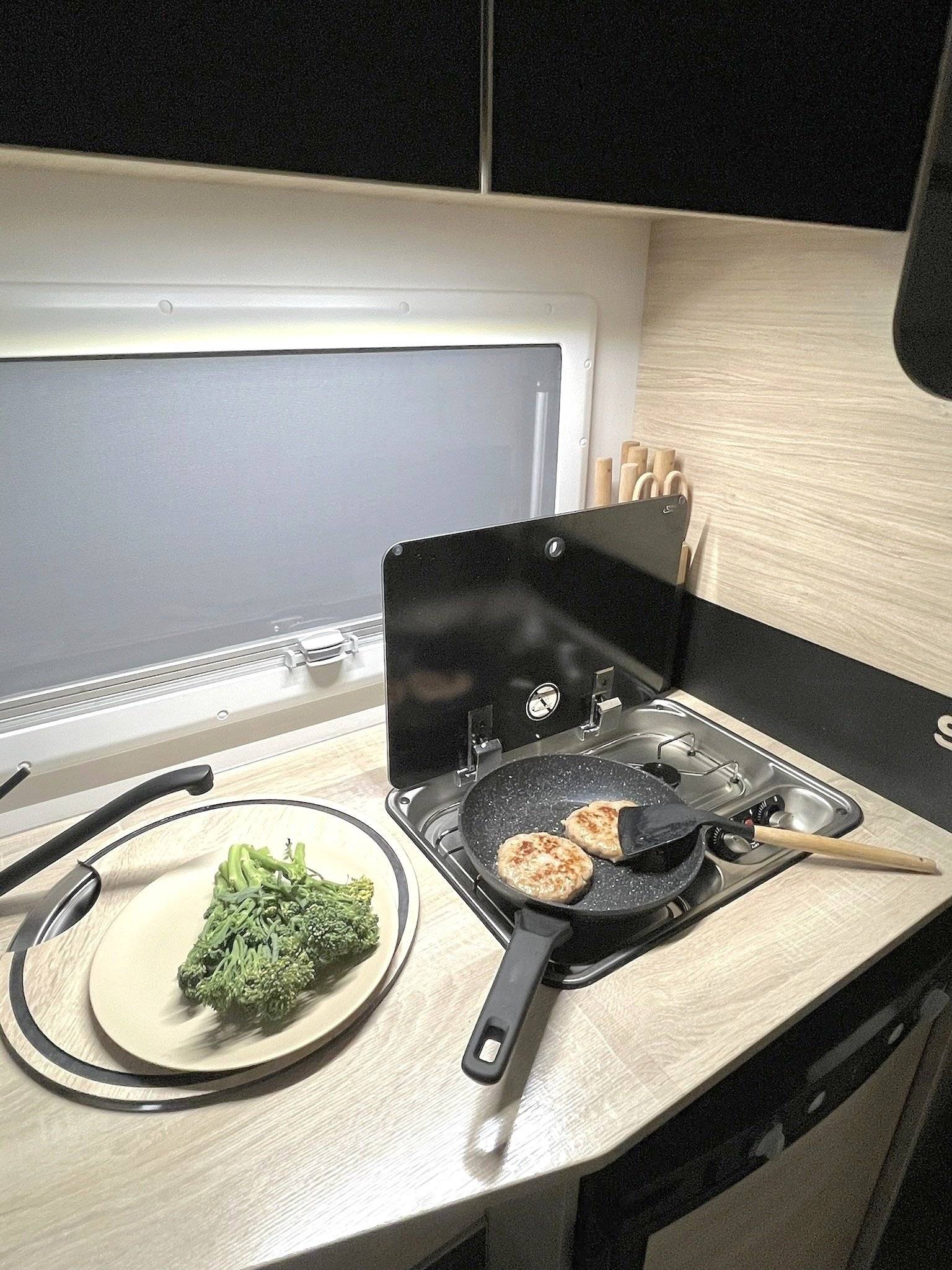 Challenger Renault Master