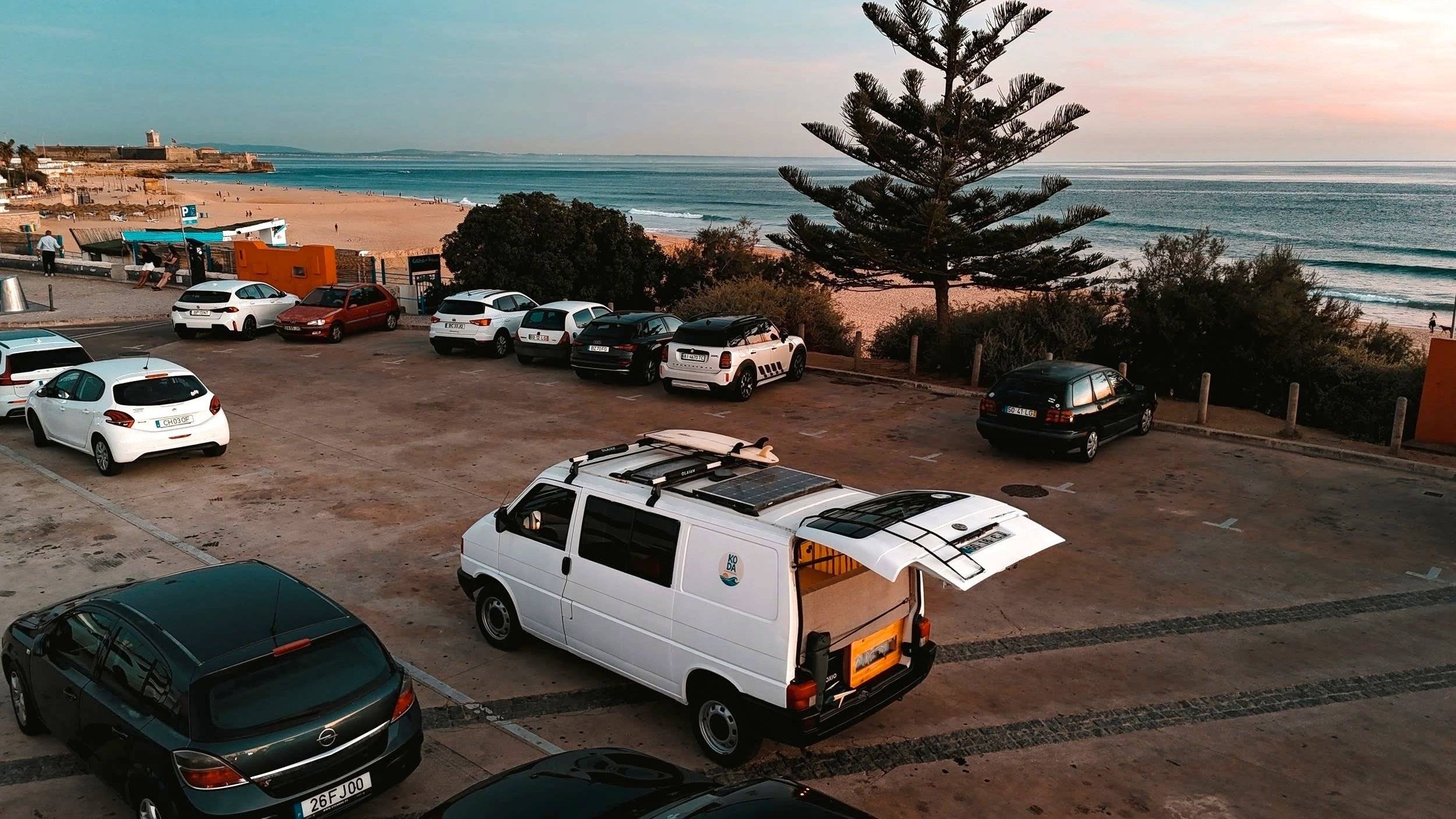 Vista frontale a ¾ Volkswagen T4 1.9 TD 68 cv - Yescapa