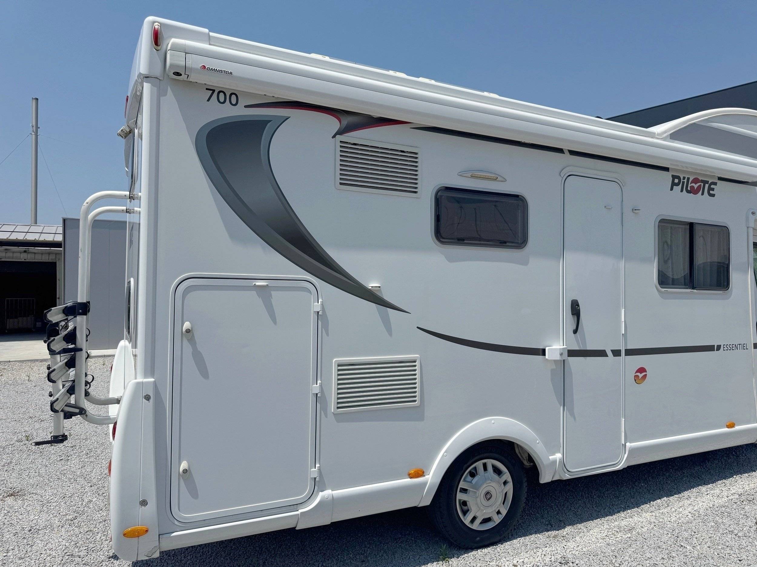 Pilote C700S