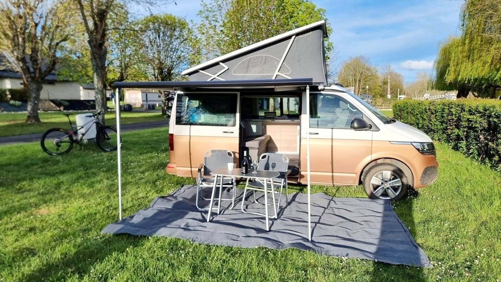 Volkswagen Volkswagen T6.1 California COAST