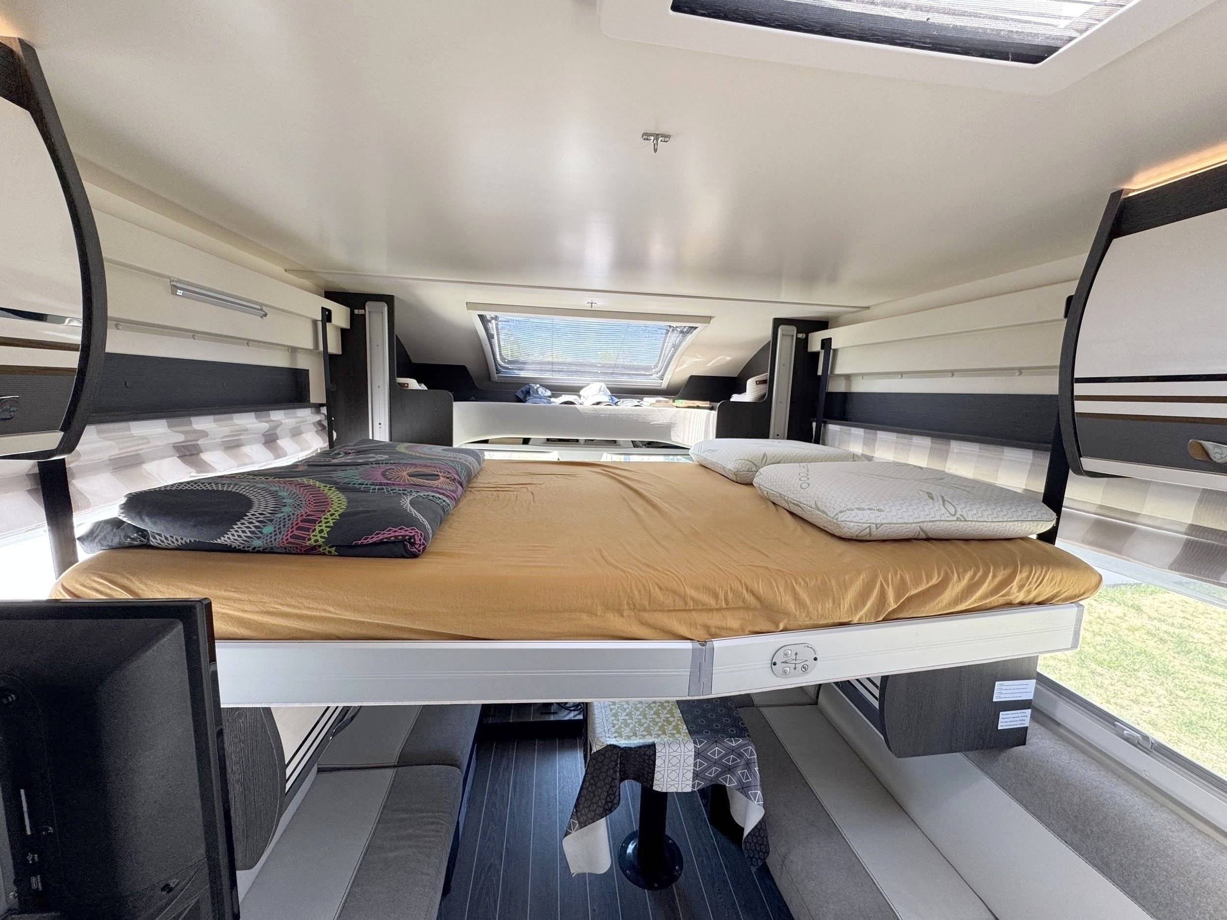 Dormidas Ford Transit 2,0 l 170 ch - Yescapa