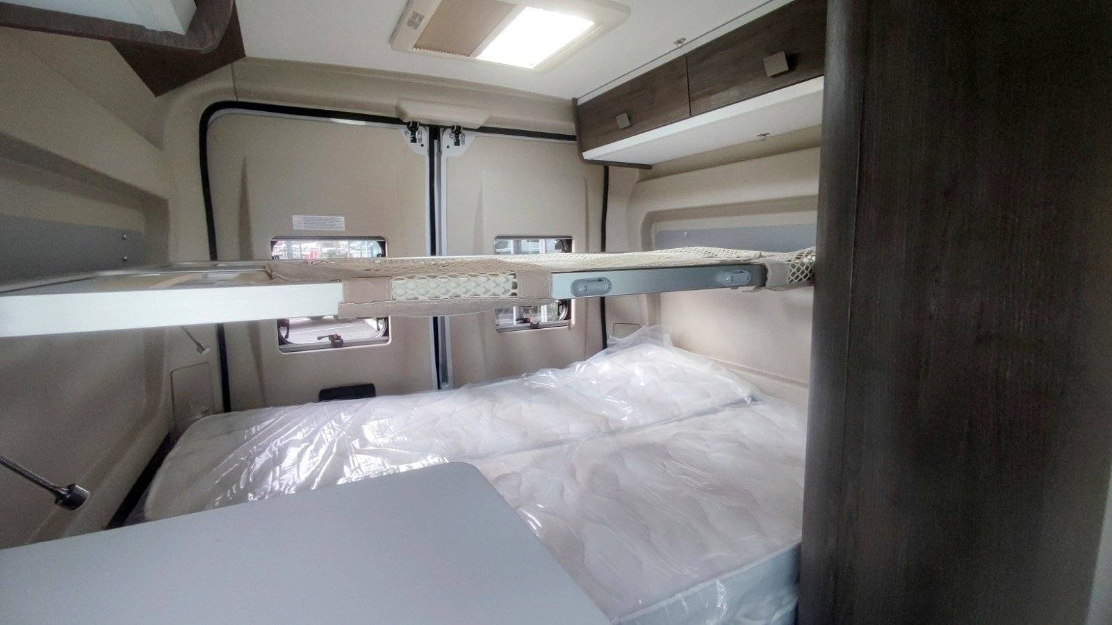 Berth Fiat Fiat ducato - Yescapa