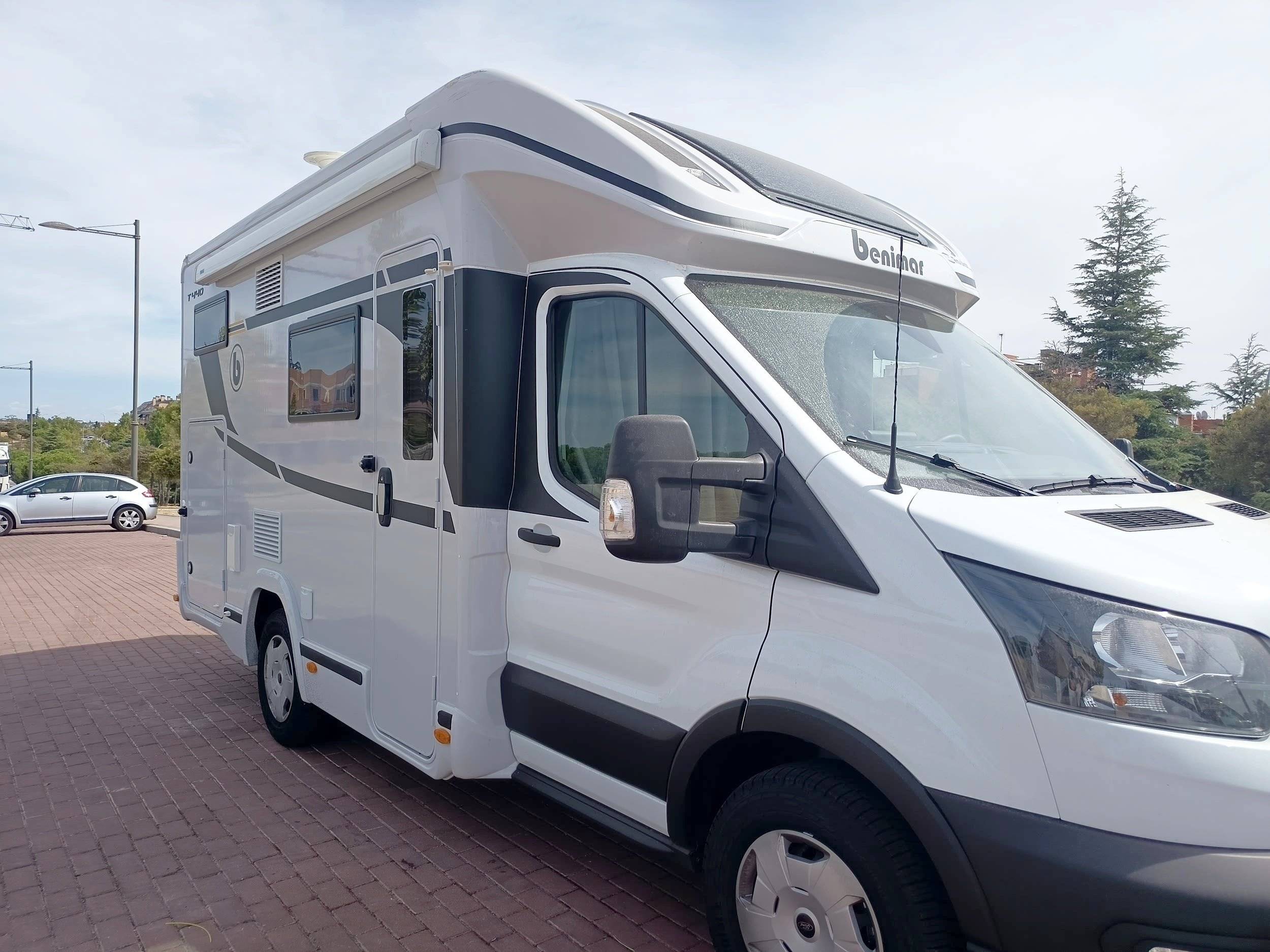 Andere Ford Transit 2,0 l 130 ch - Yescapa