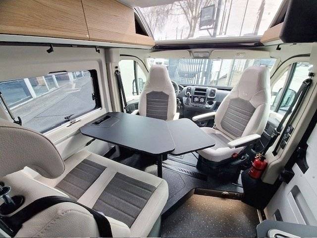 Coin repas Fiat Ducato 2,2 l Multijet 130 ch. - Yescapa