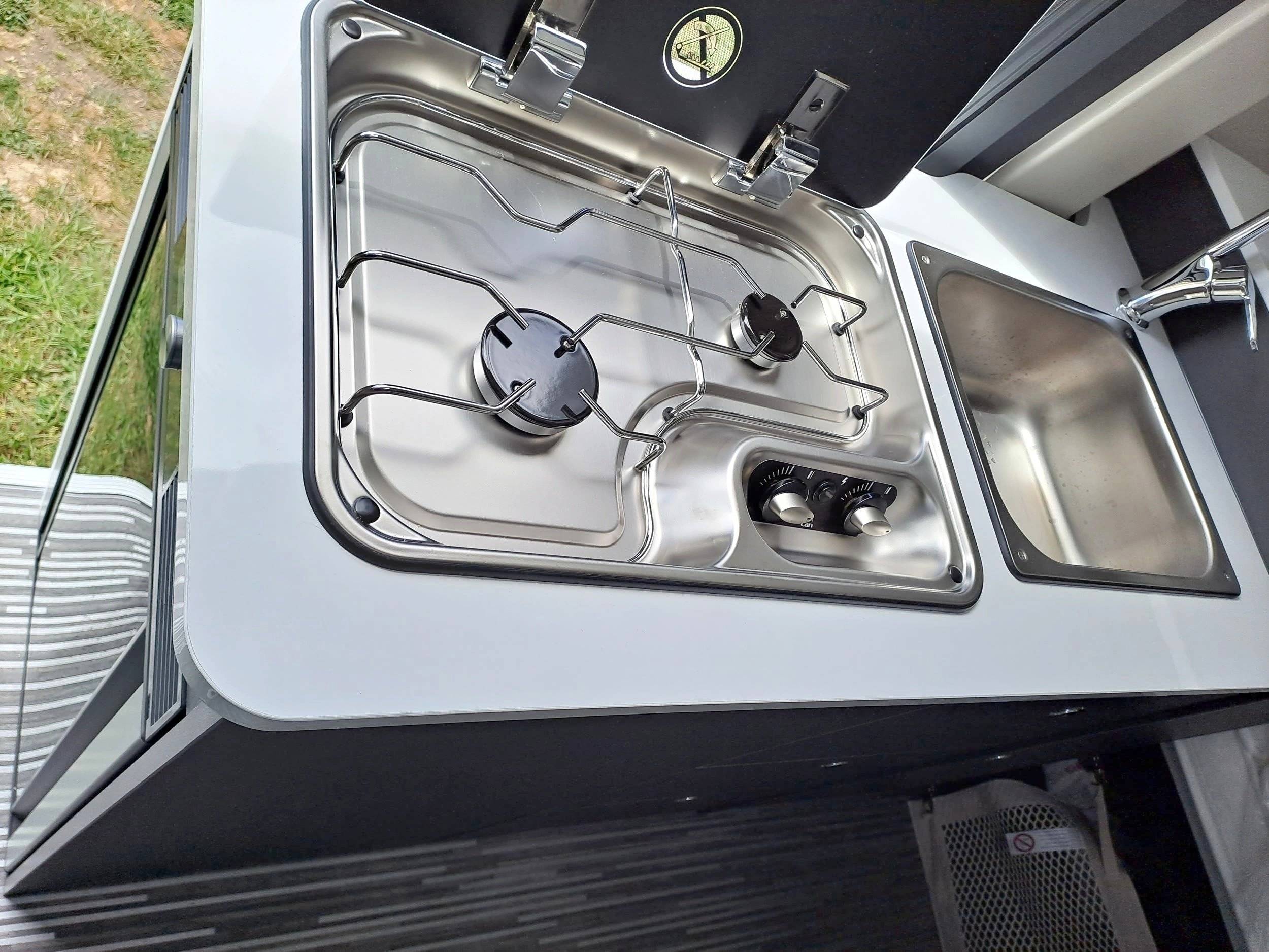 Mclouis Menfys VAN S-Line 3 Maxi