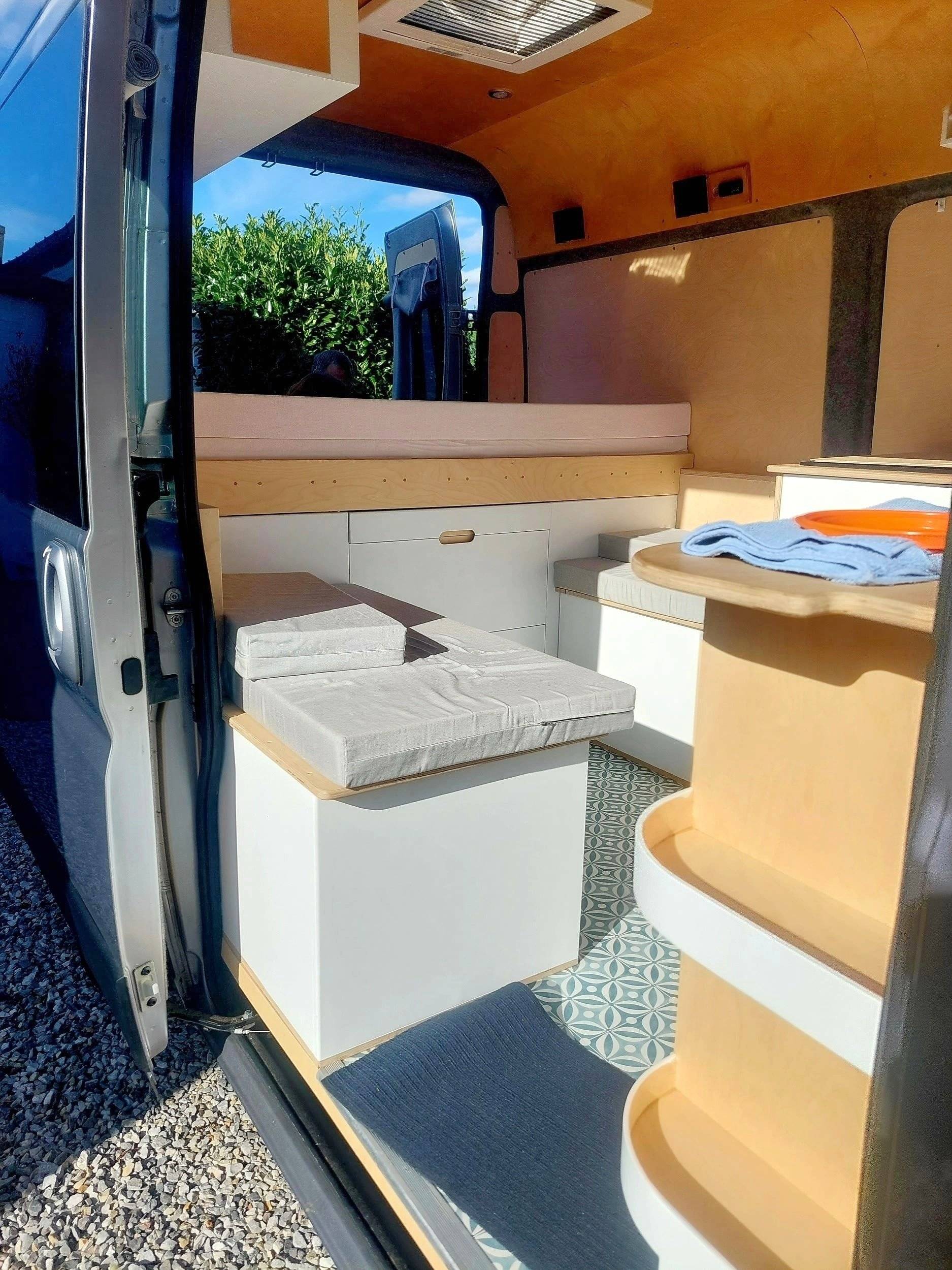 Berth Citroën Jumper 2,2 l 130 ch - Yescapa
