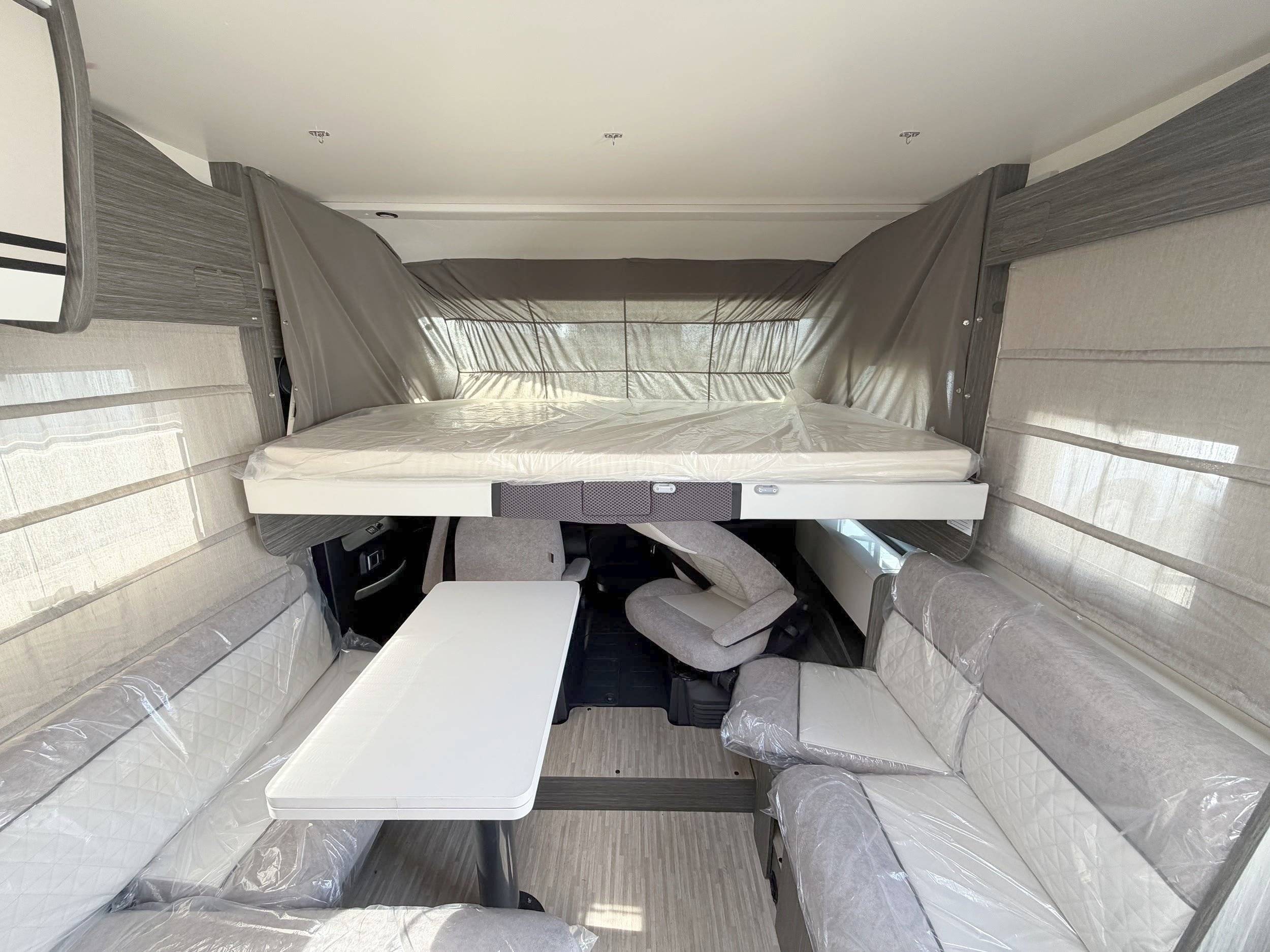 Plazas en cama Fiat Fiat Ducato 2.2L MTJ 140 CH - Yescapa