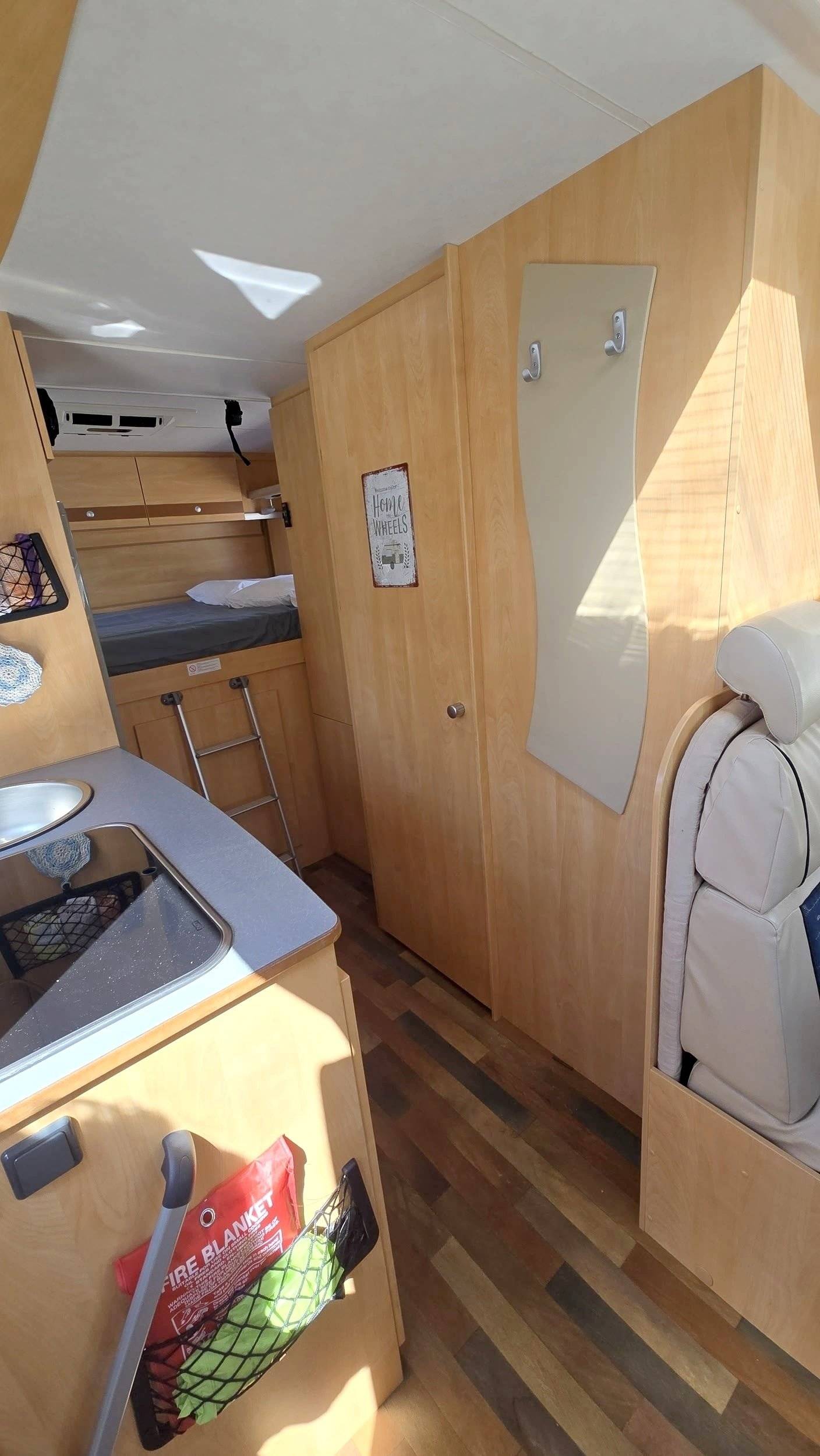 Sunlight Transit 2,3 l TDCi 130 ch.