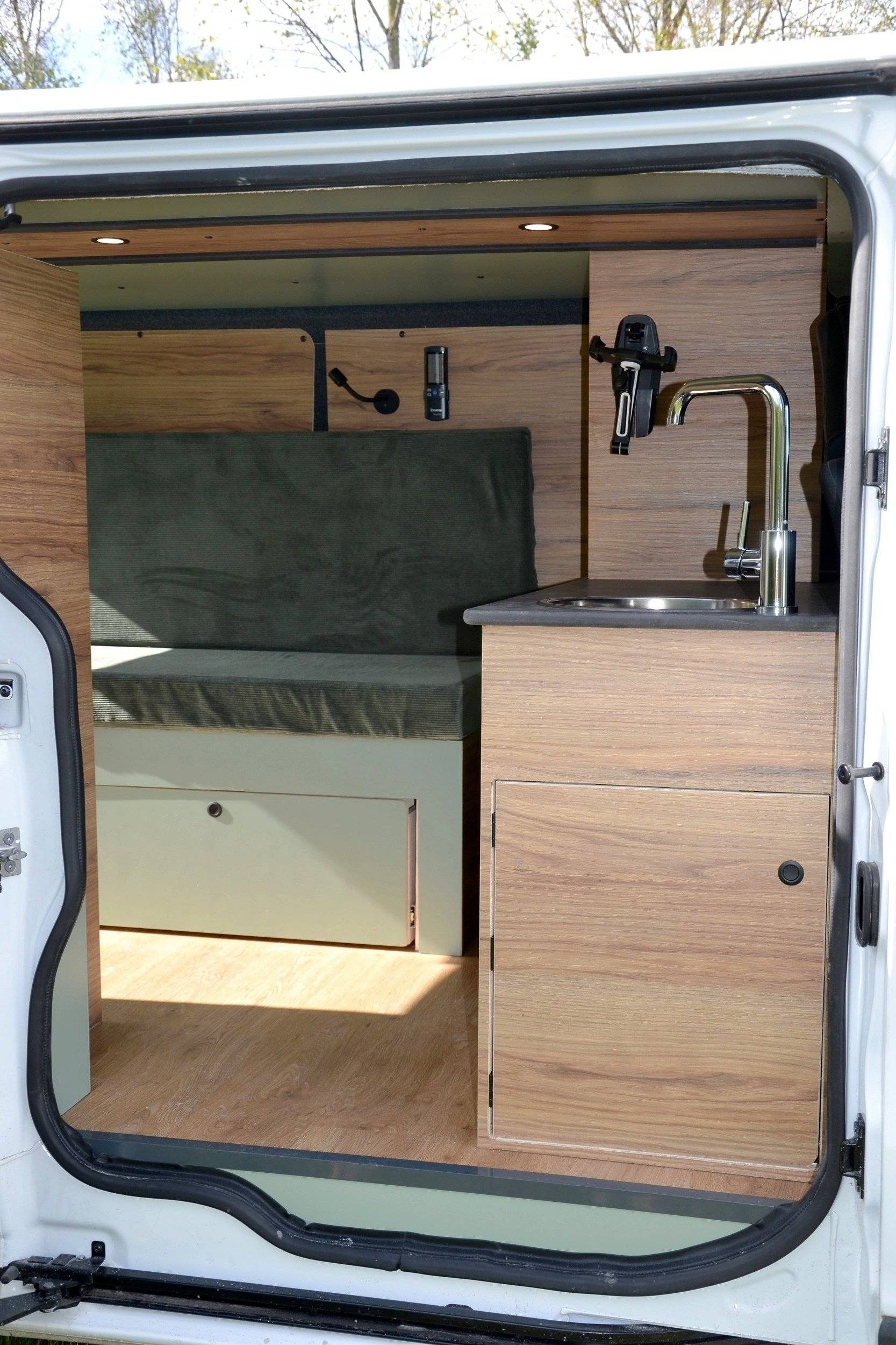 Meublavan Nissan Primastar