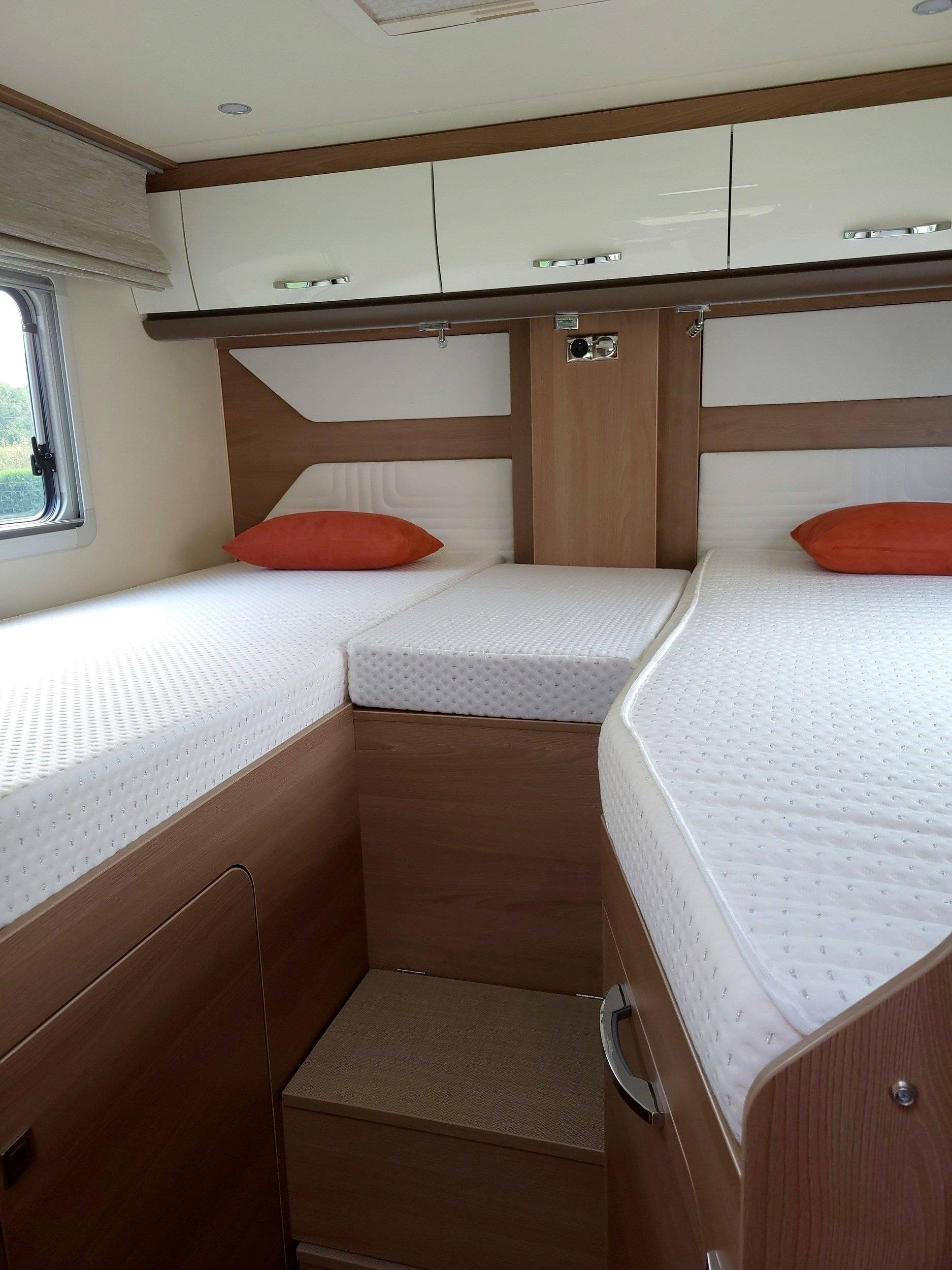 Burstner  Burstner lyseo limited 