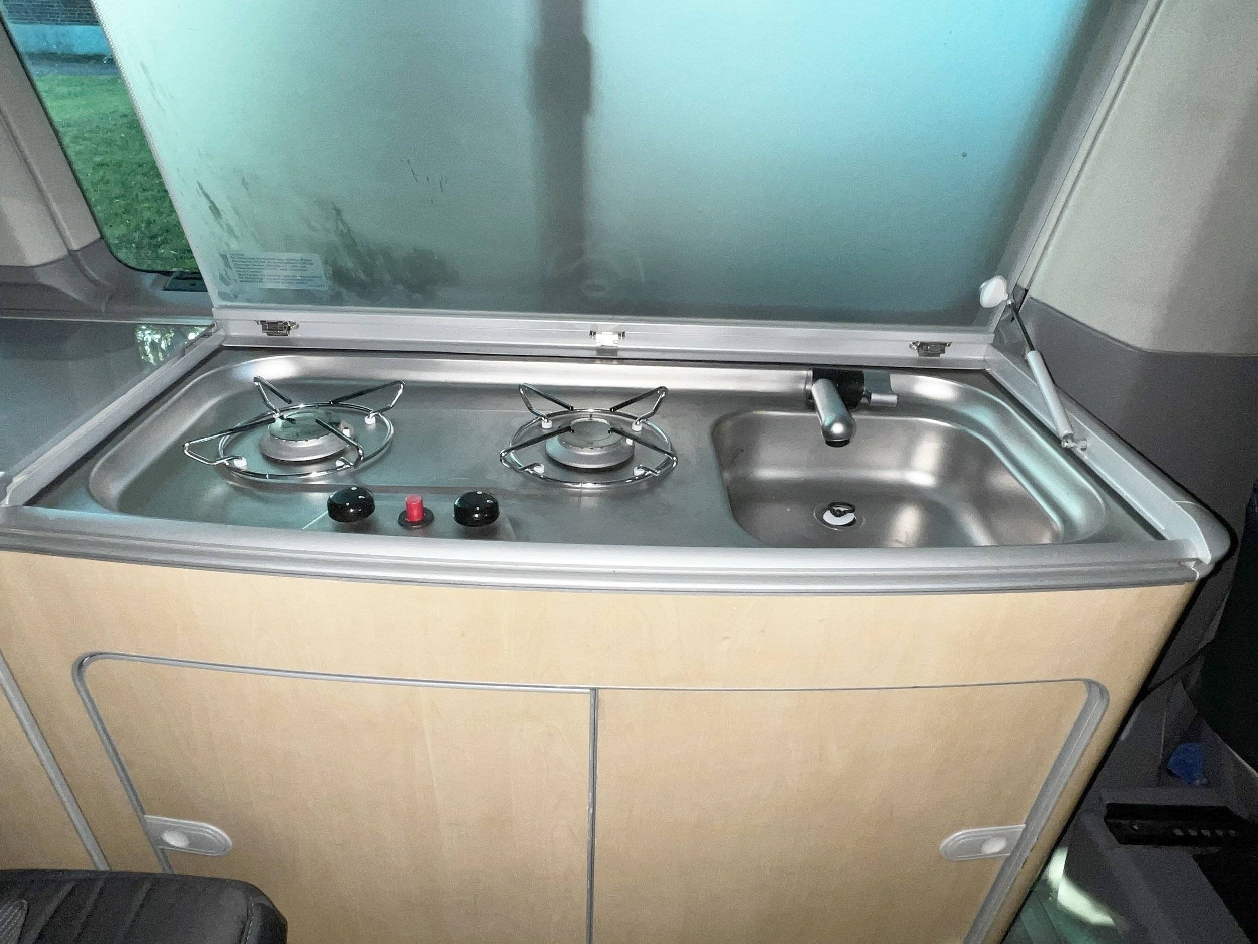 Volkswagen T5 California