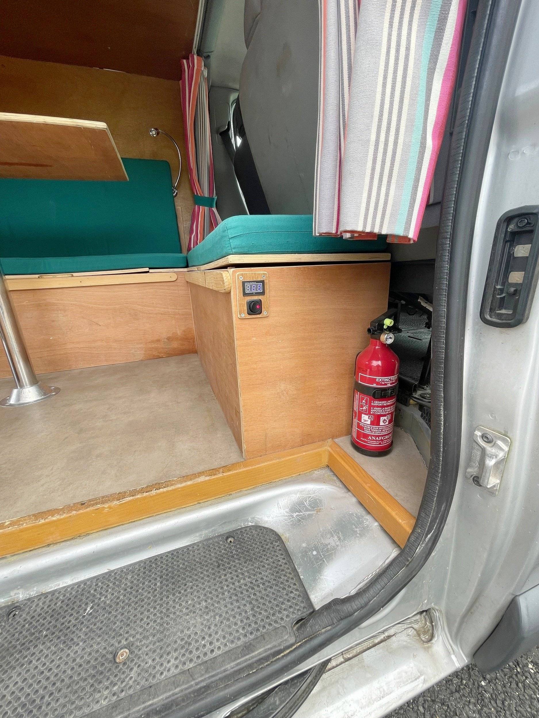 C'est moi Trafic 2,0 l dCi 115 ch