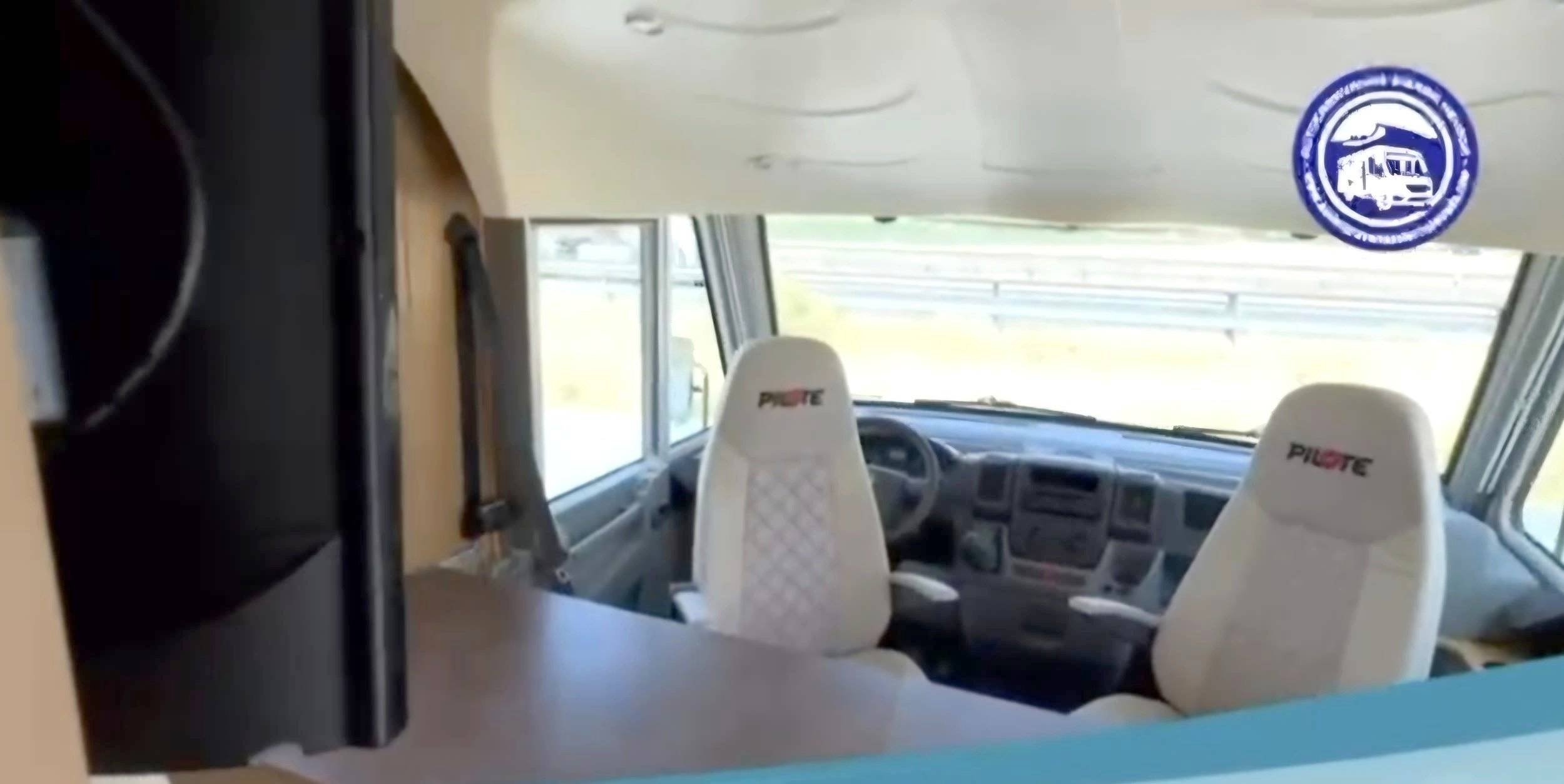 Pilote Explorateur G730