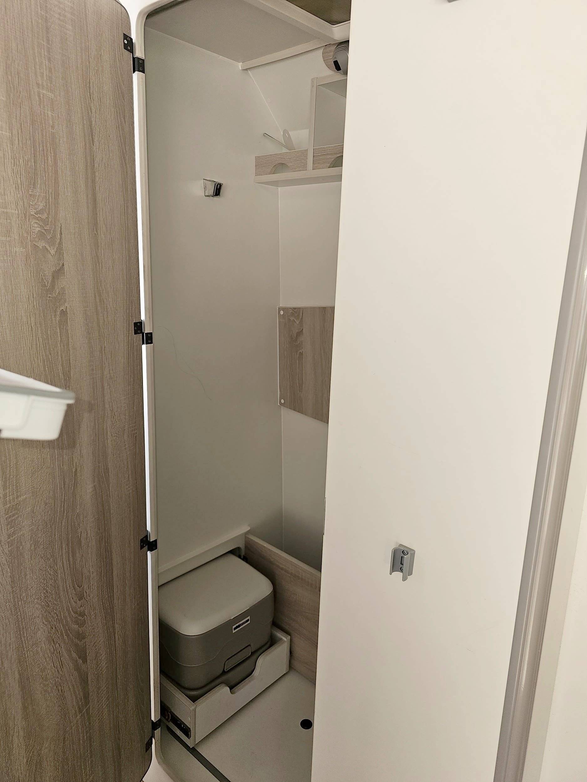 Salle de bain / Toilettes Citroën Jumper BlueHDI 130 - Yescapa