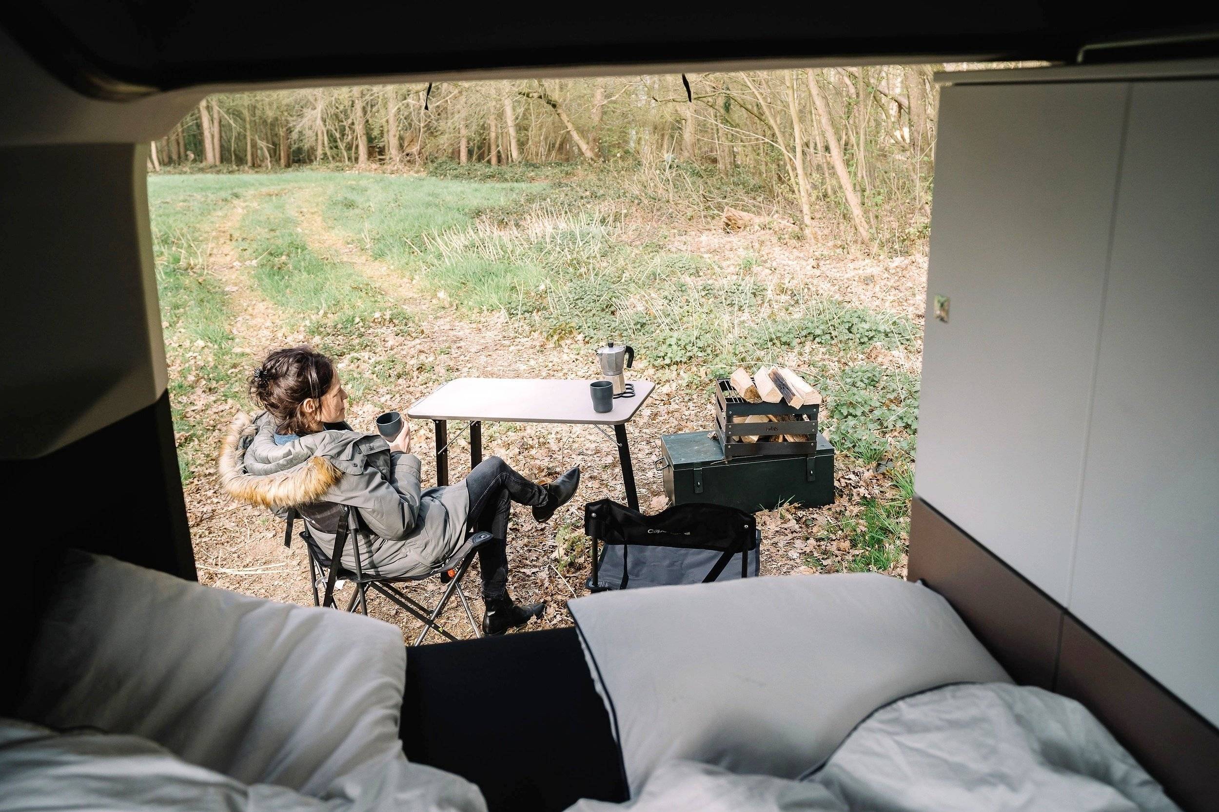 Couchages Ford Transit Custom 2,0 l 130 ch - Yescapa