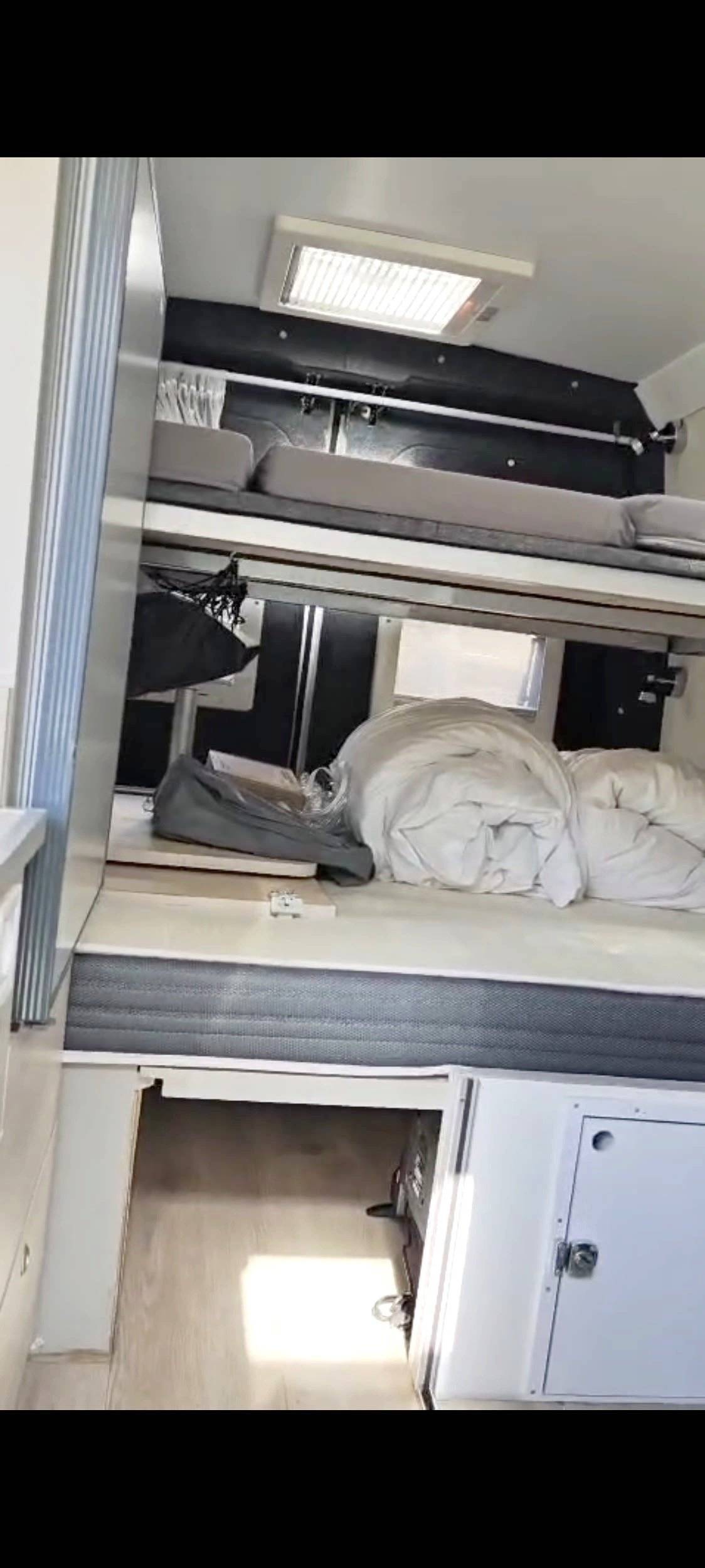 Peugeot Boxer 2,2 l hdi 130 ch