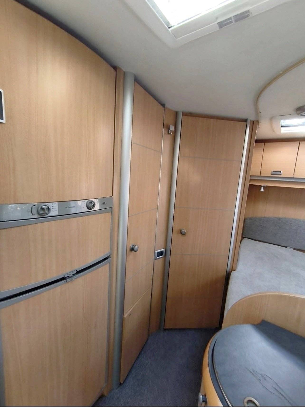 Schlafplätze Fiat Ducato 2,8 l 115 ch/Al-Ko - Yescapa