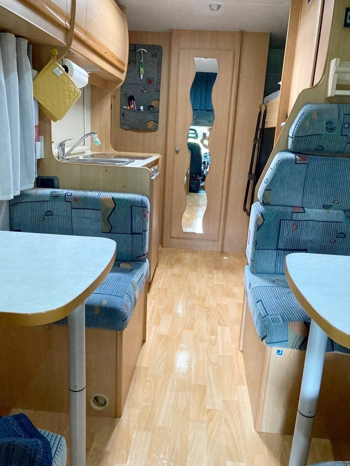 Couchages Fiat Fiat ducato 2.8l JTD - Yescapa