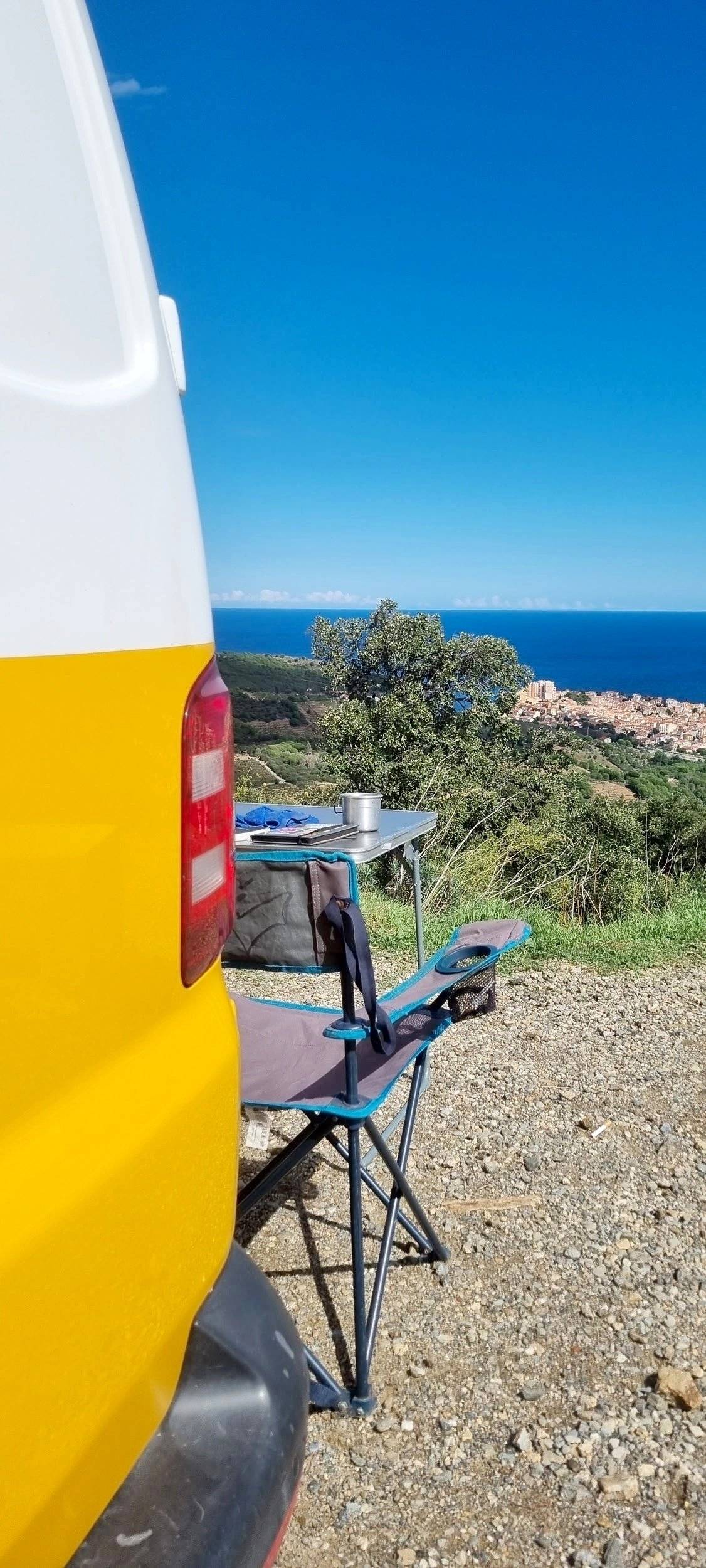 mobilier nomad 2,0 l 140 ch