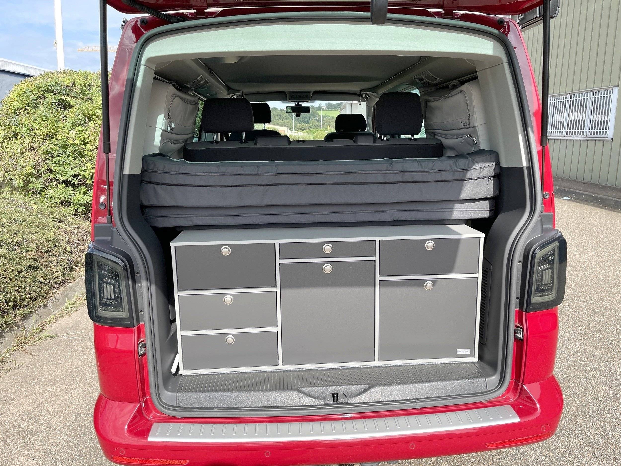 Volkswagen California Beach Edition 140 CV