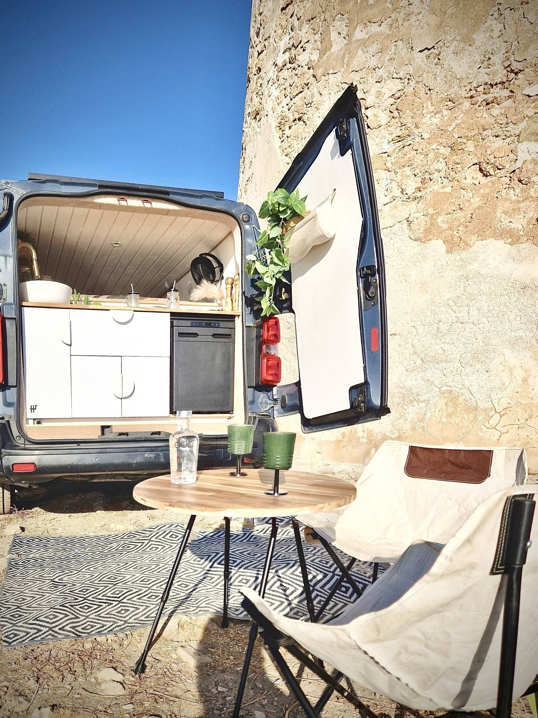 Voorkant 3/4 Citroën Citroën jumpy - Yescapa