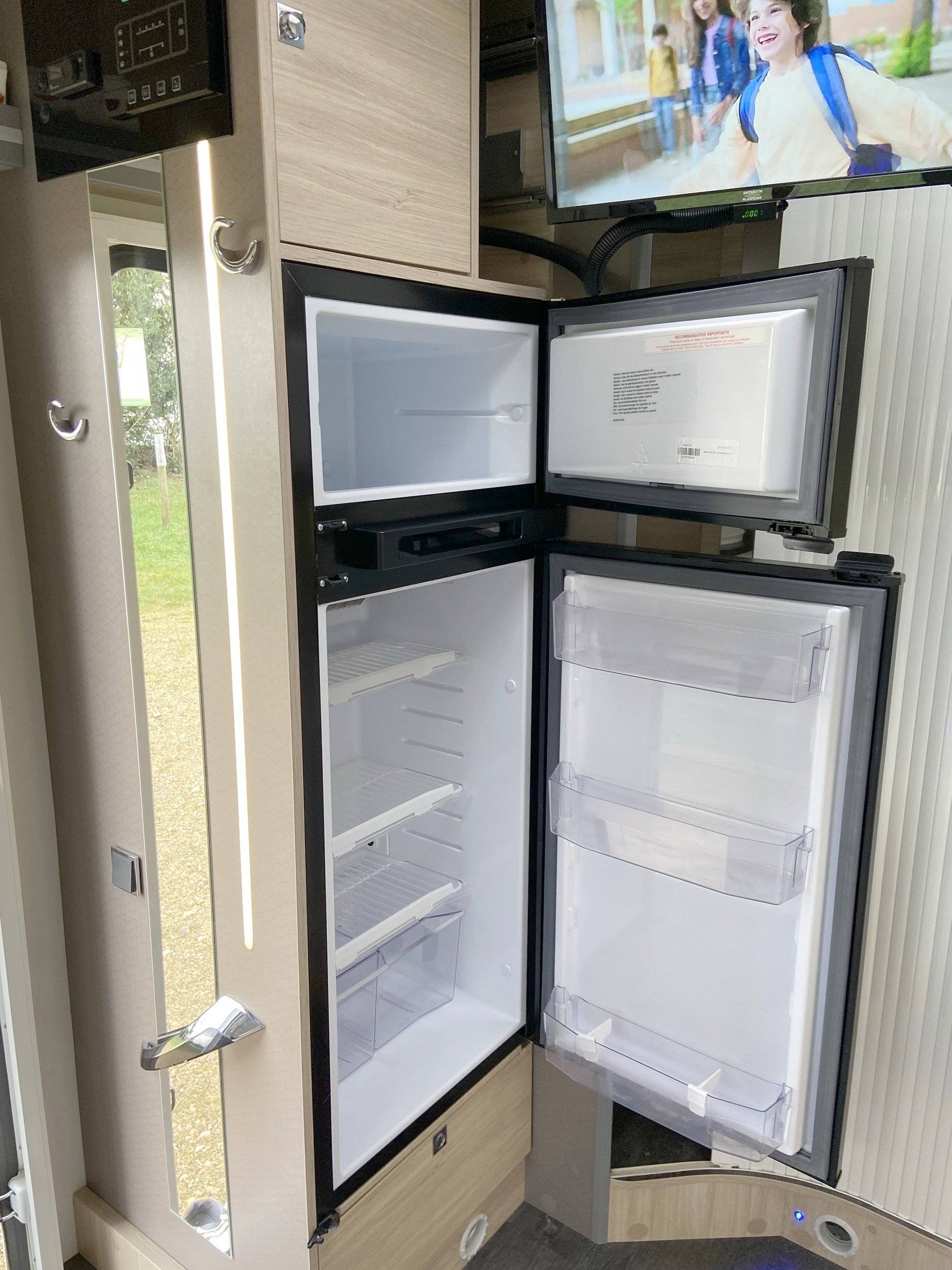 Challenger FORD TRANSIT