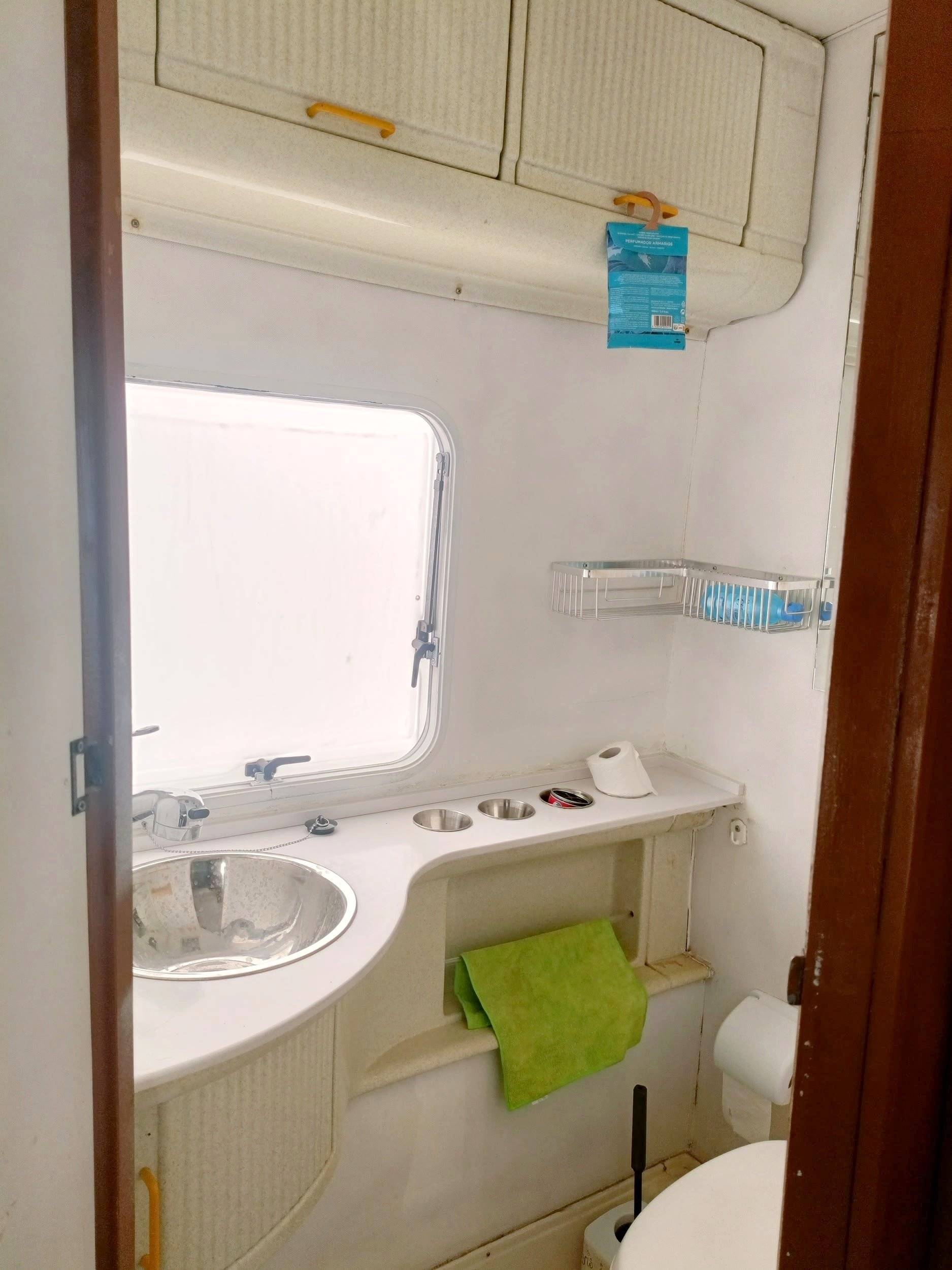 Ford Transit 2,0 l 155 ch