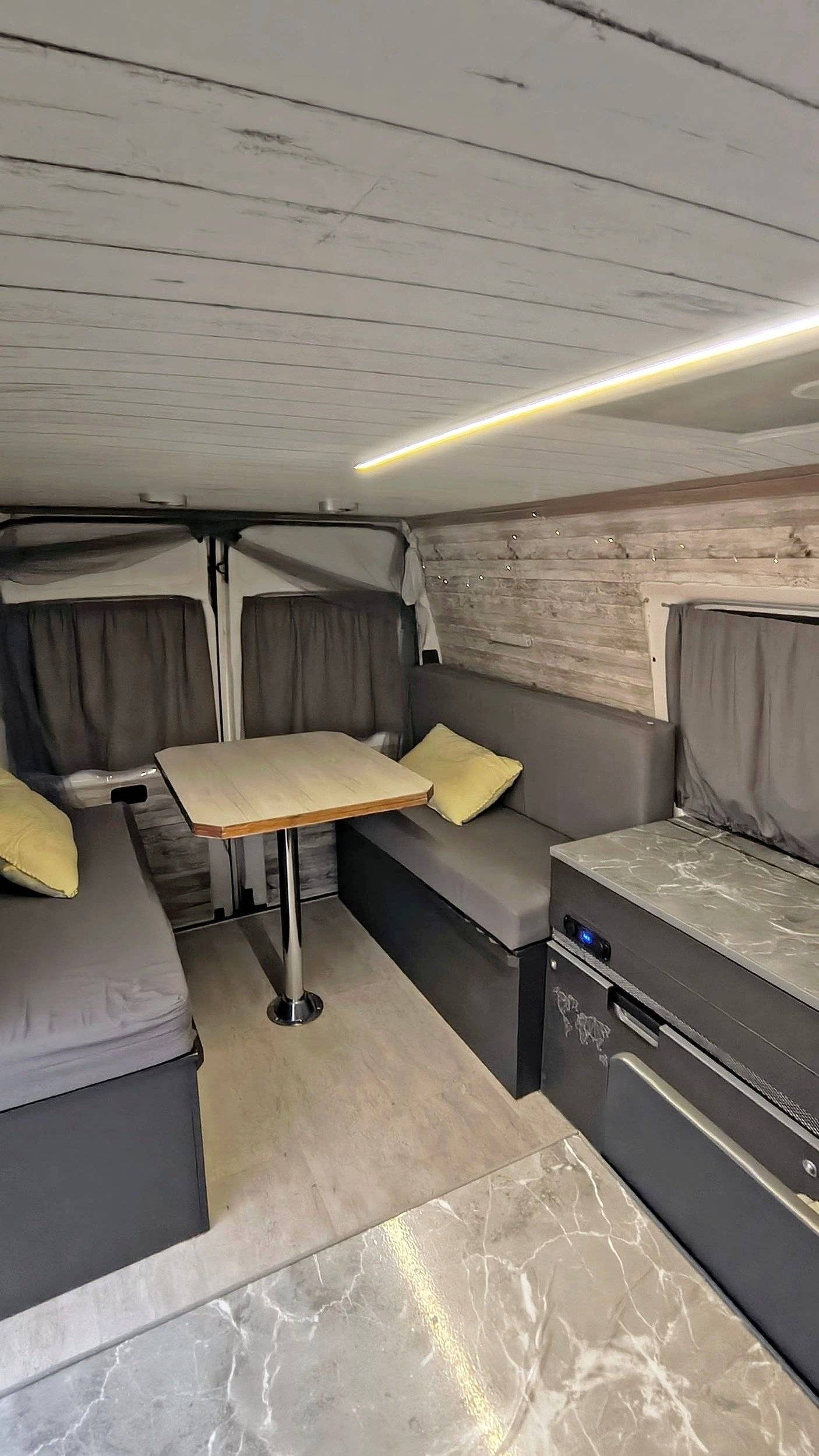 Ford Transit 2.5 L 85CV