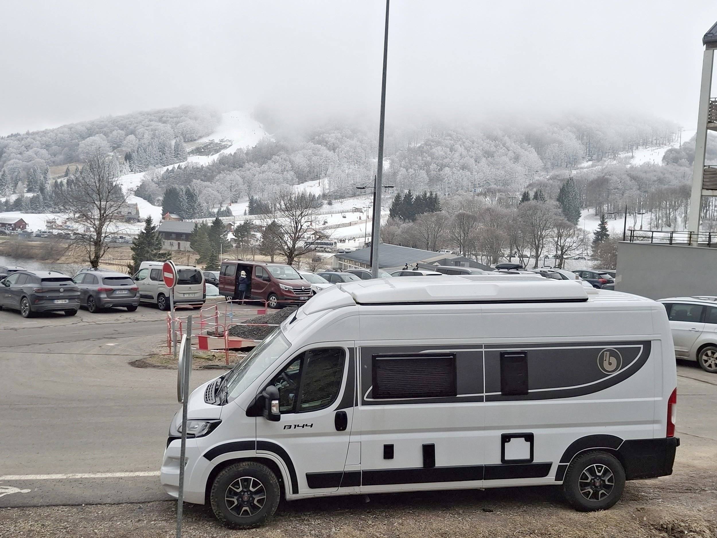 Benimar BENIMAR 144UP