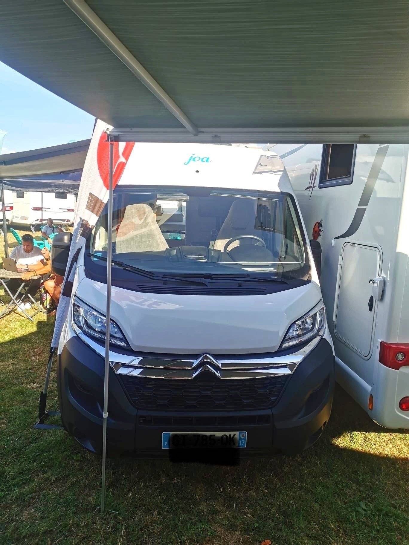 Location de Camping Cars et Vans La Rochelle Yescapa