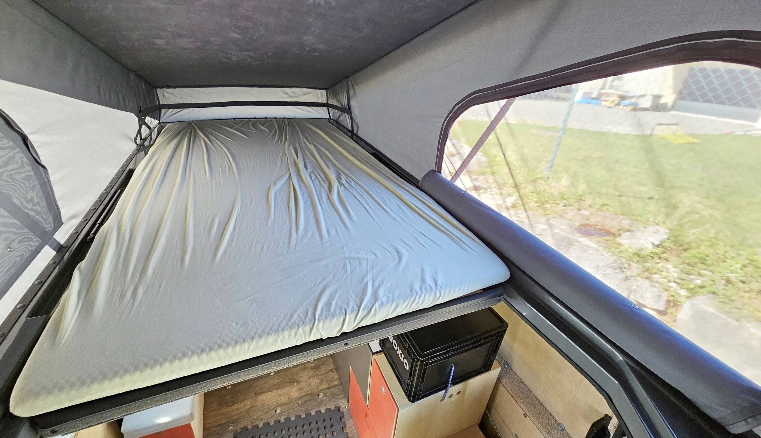 Combeing Combeing full